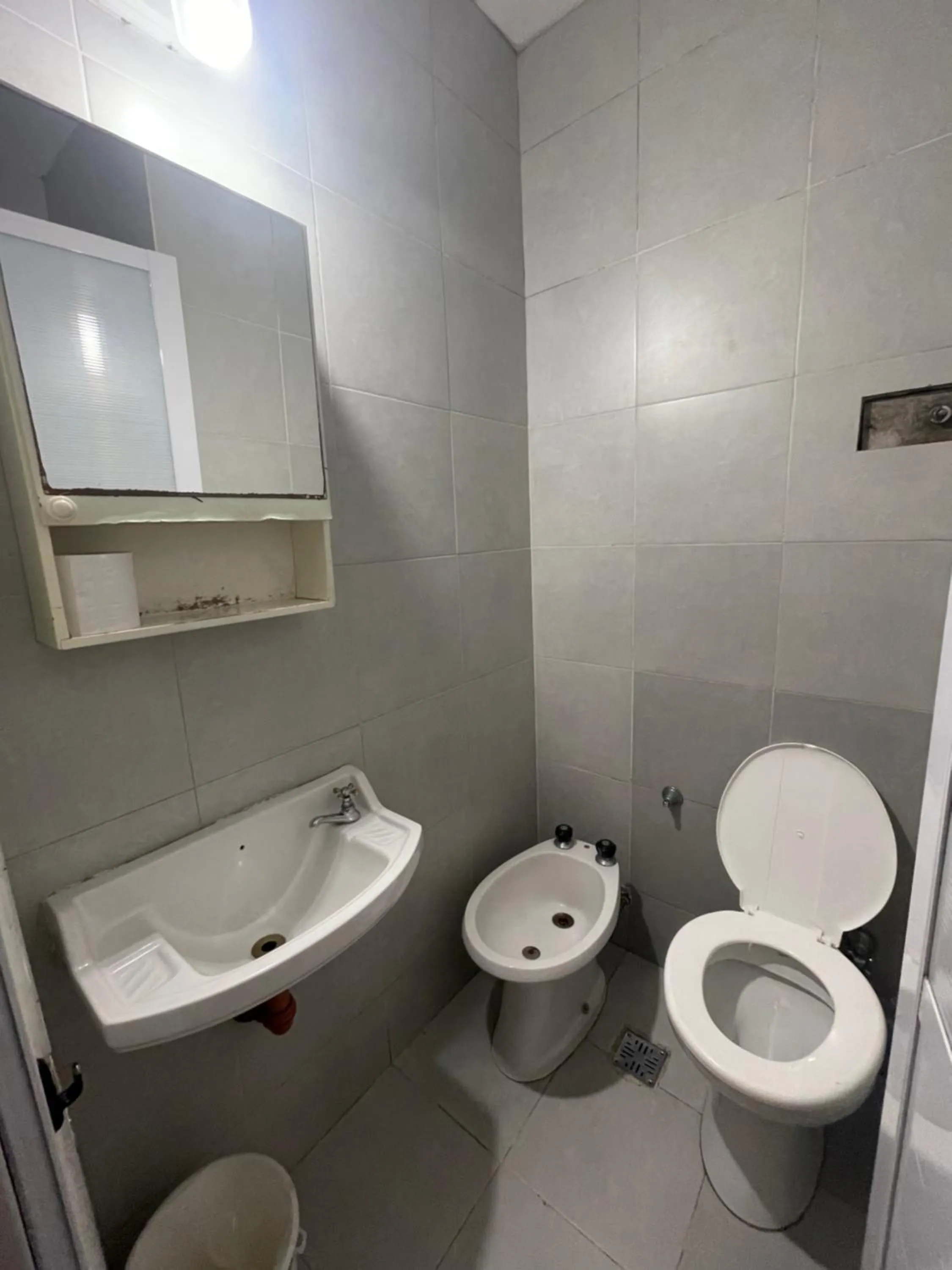 Bathroom in Sevilla Home Hotel