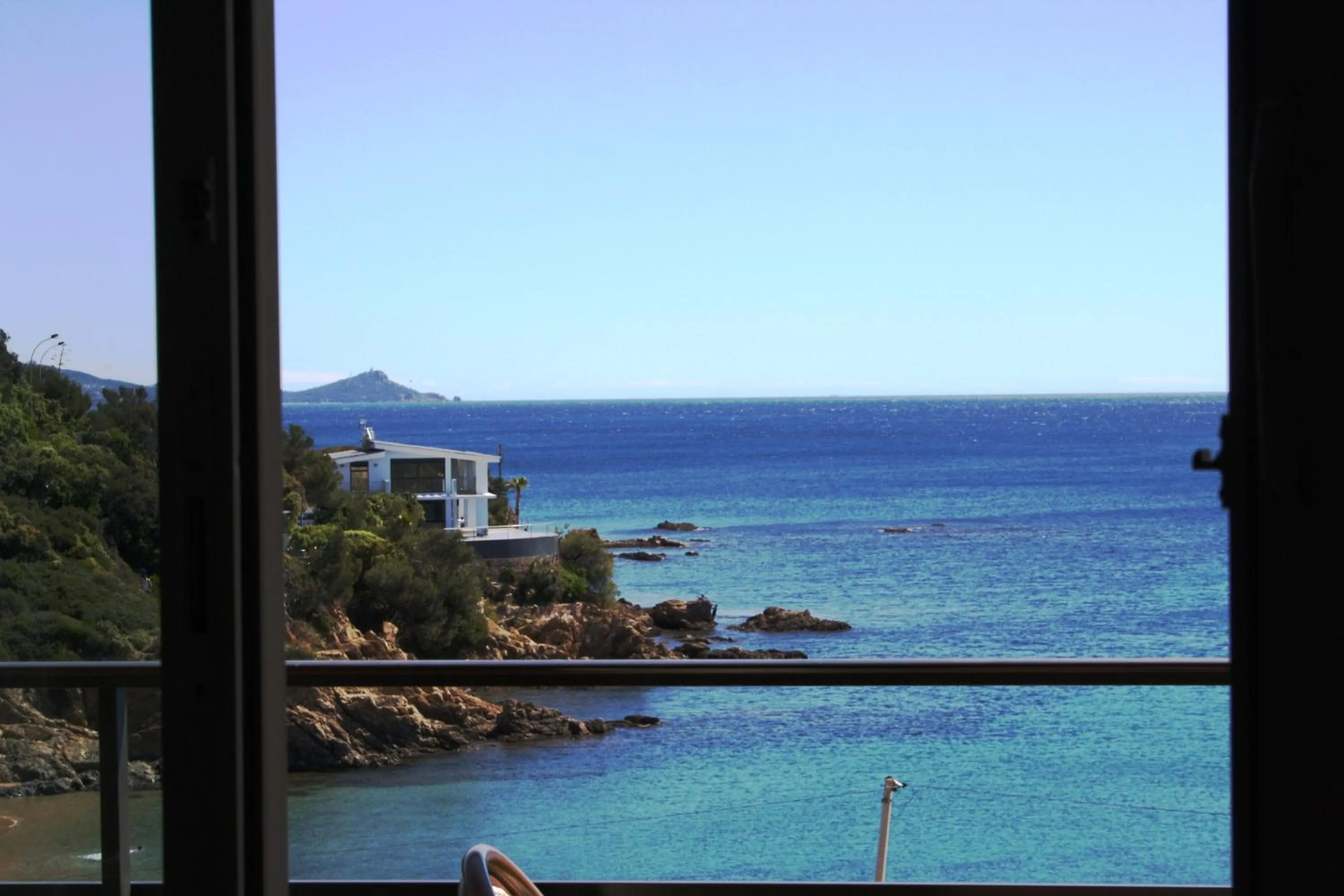 Sea view in "Cap Riviera" Hotel & Restaurant Saint Aygulf