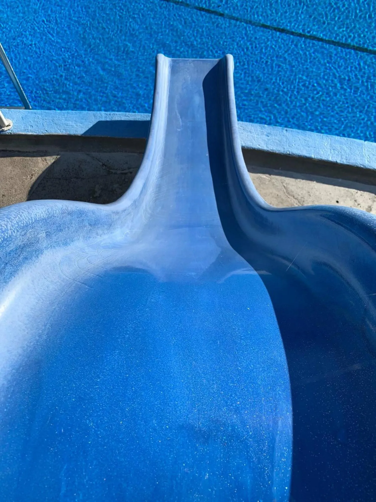 Swimming pool in Sapphire Springs Holiday Park and Thermal Pools