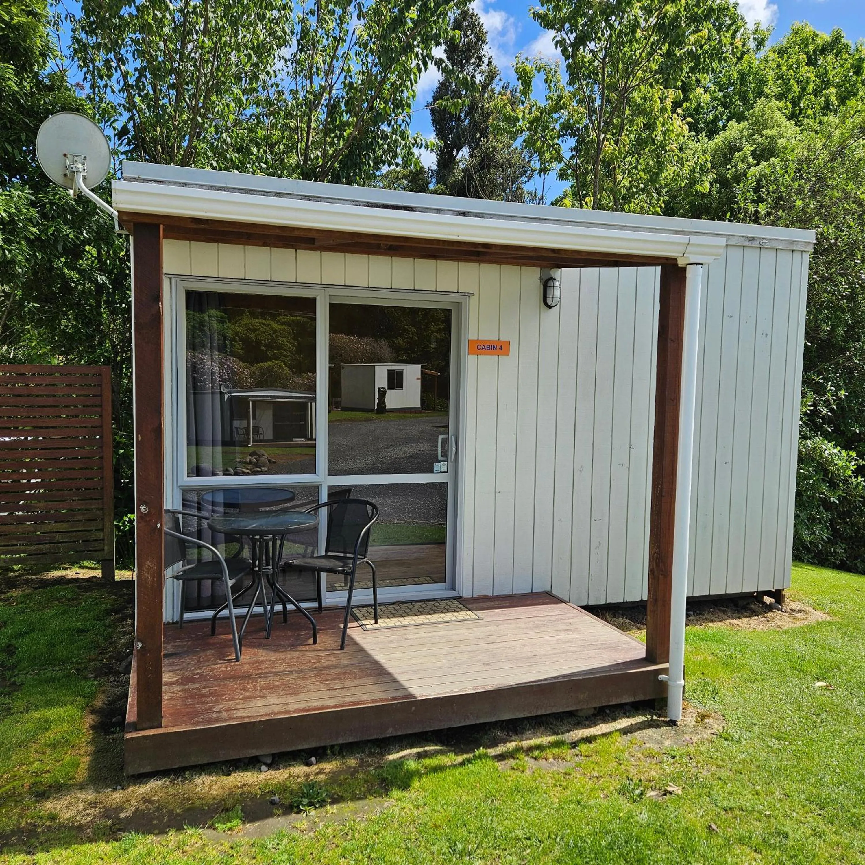 Property building in Sapphire Springs Holiday Park and Thermal Pools