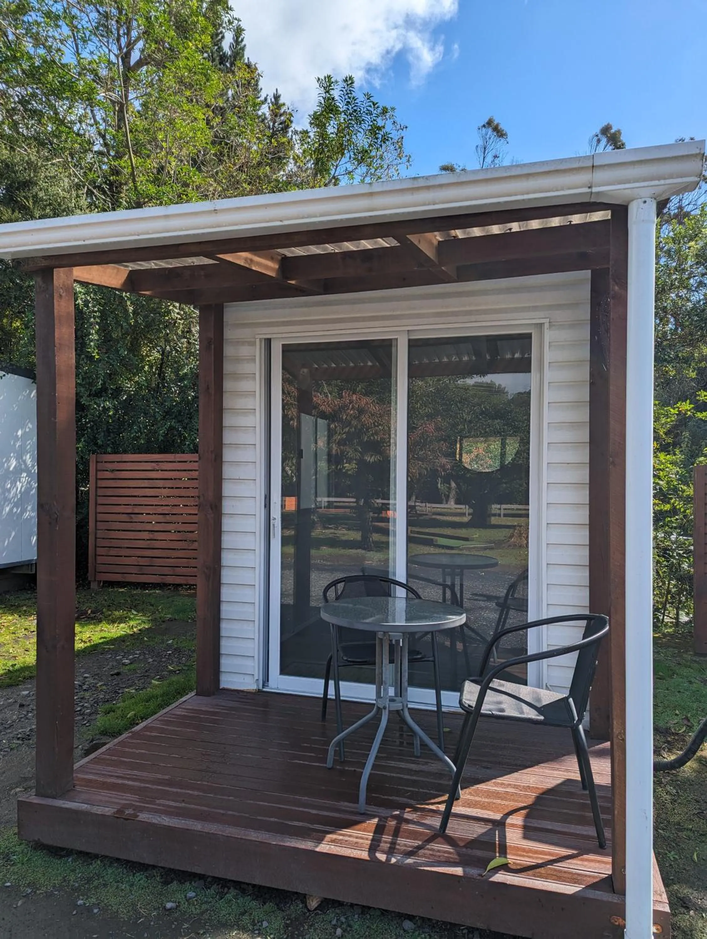 Facade/entrance in Sapphire Springs Holiday Park and Thermal Pools