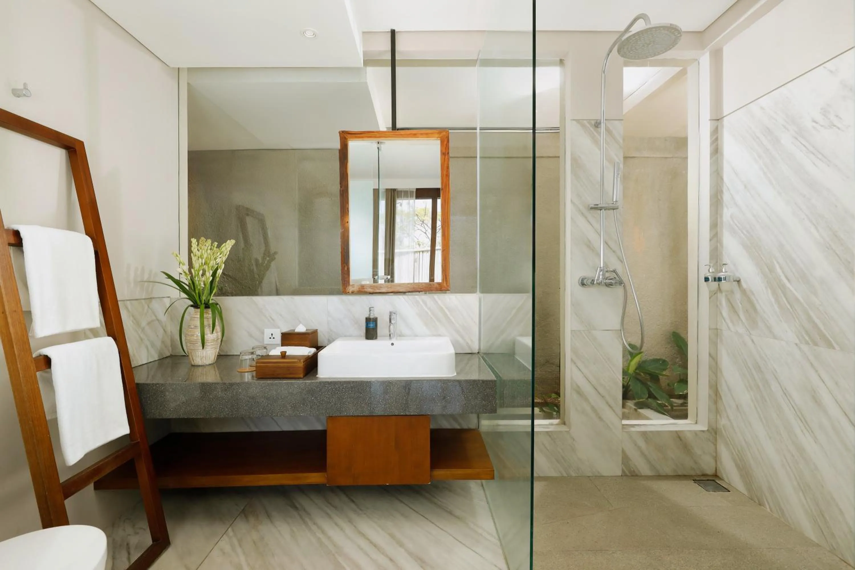 Bathroom in Kampi Villas Nusa Dua by Nakula