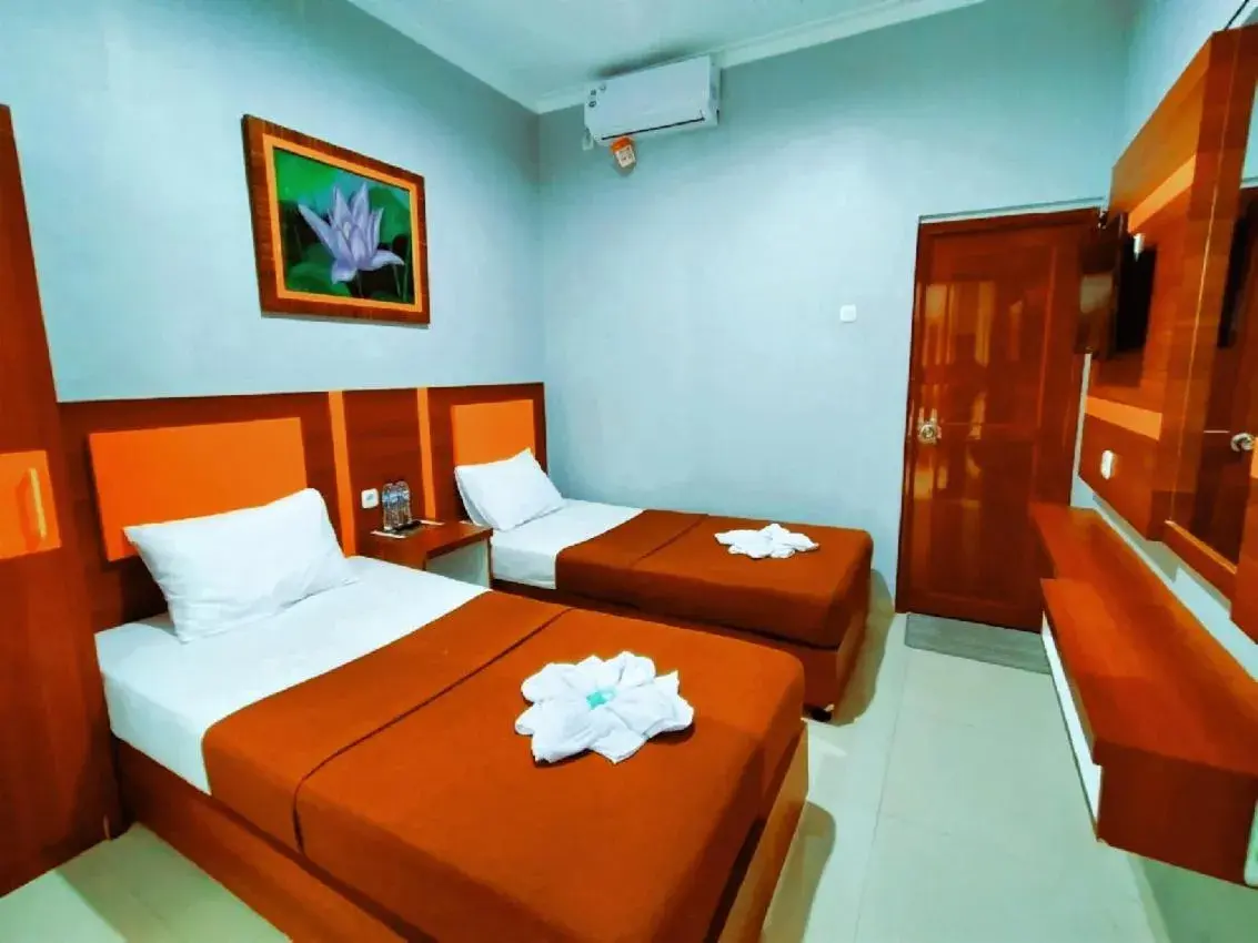 Standard Twin Room in Learnotel Standard Twin Room in Learnotel