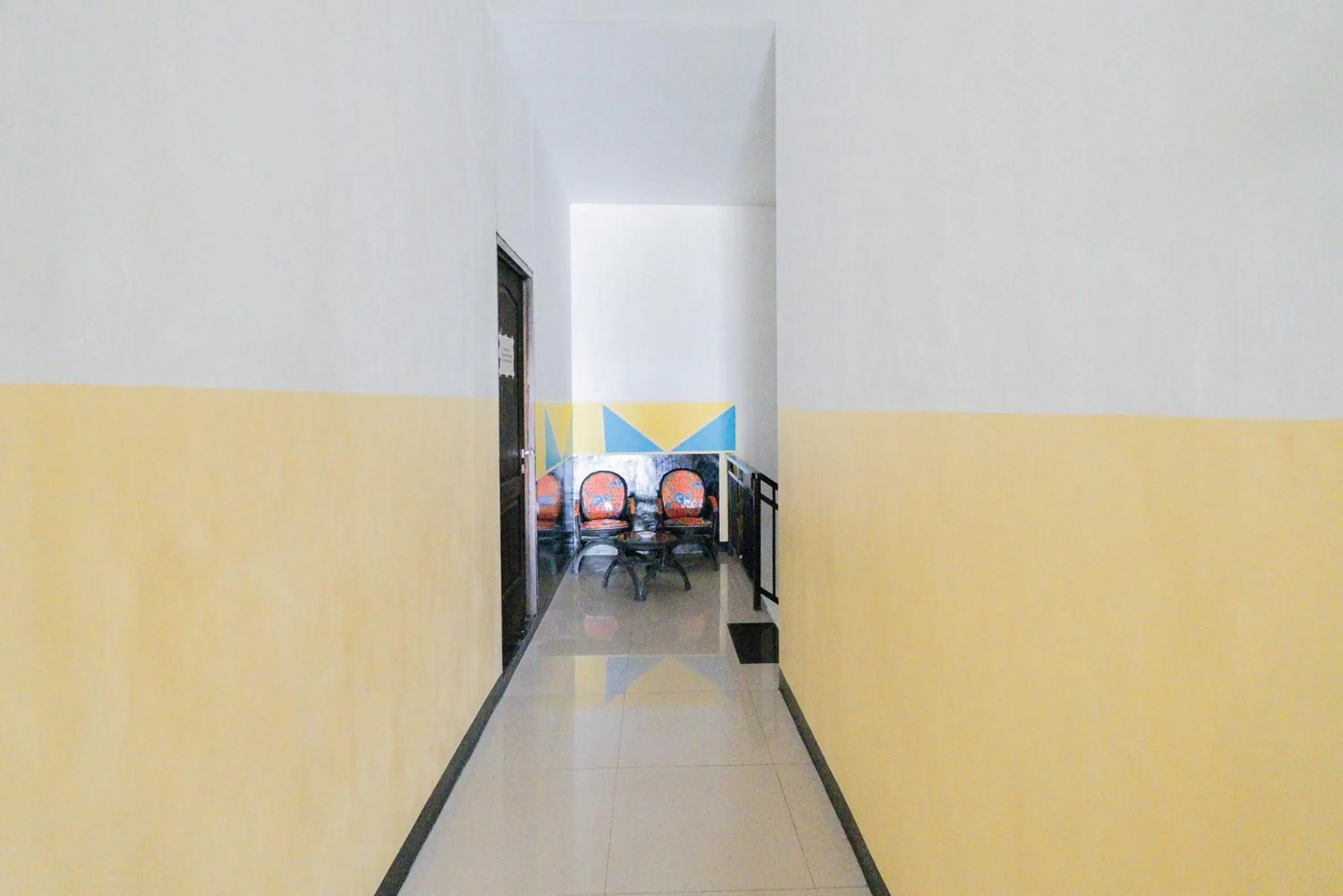 Property building in RedDoorz near Taman Krida Budaya Malang Property building in RedDoorz near Taman Krida Budaya Malang