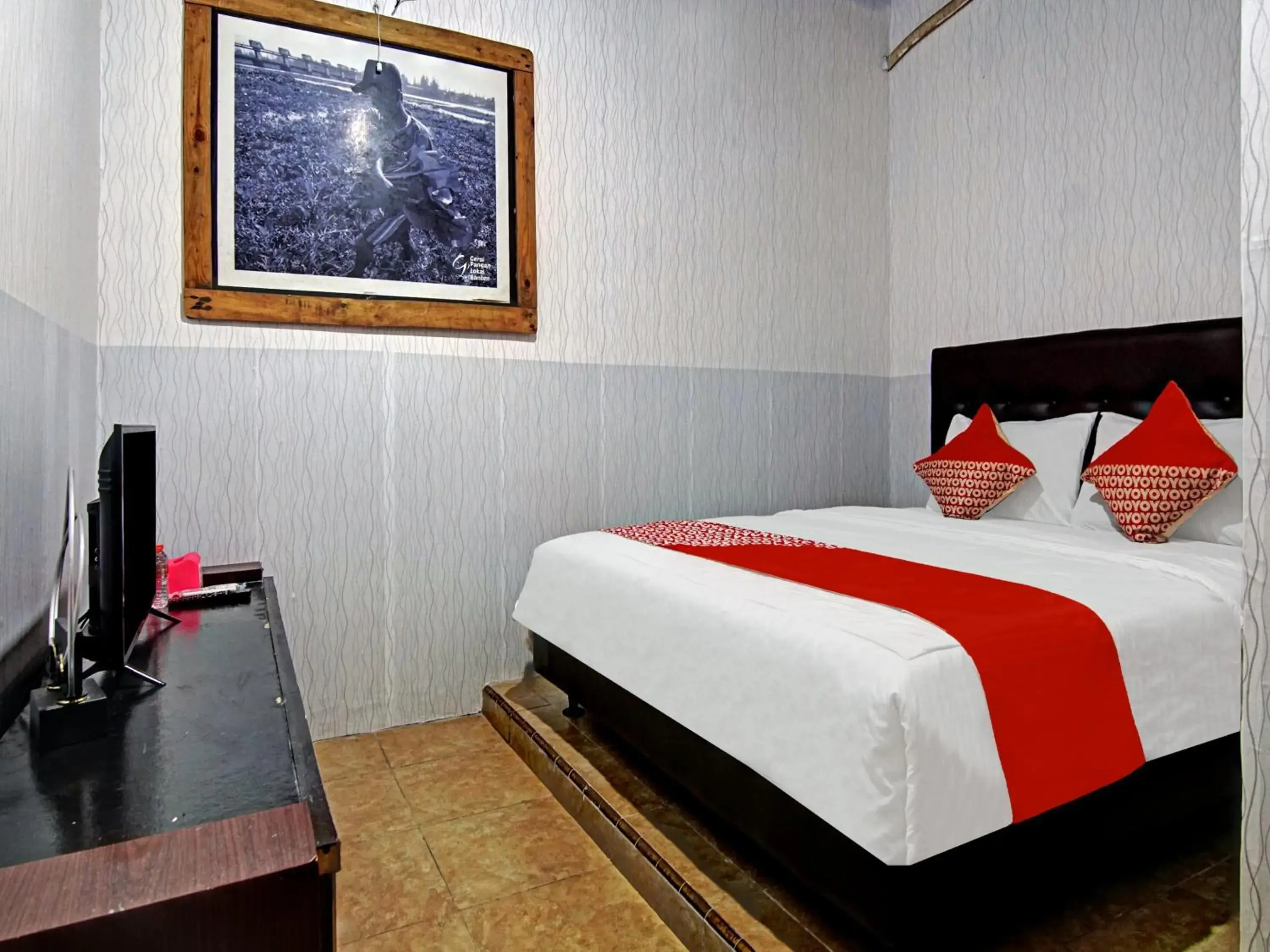 Bedroom, Bed in OYO 90358 Poris Residence Syariah