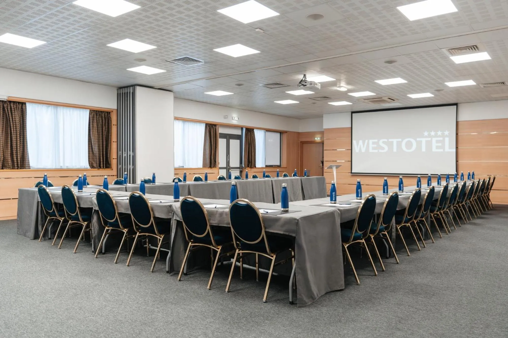 Meeting/conference room in Westotel Nantes Atlantique