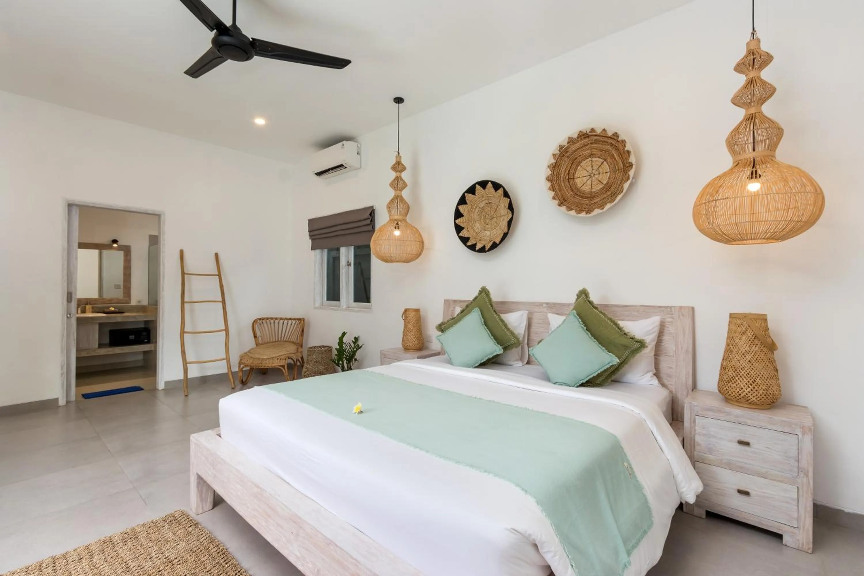 Bedroom, Bed in Villa Hiburan 2 by Villa Finder