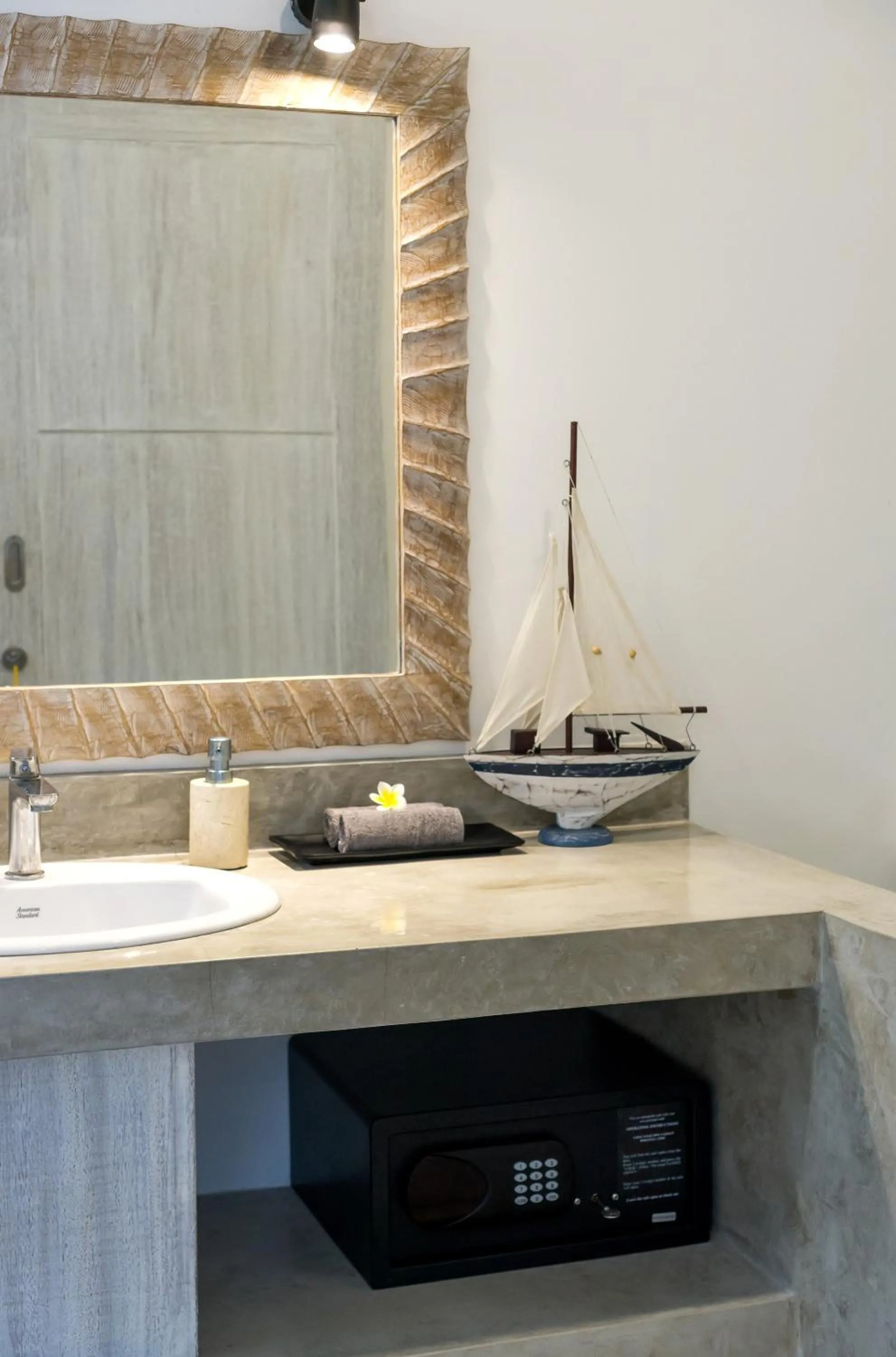 Bathroom in Villa Hiburan 2 by Villa Finder