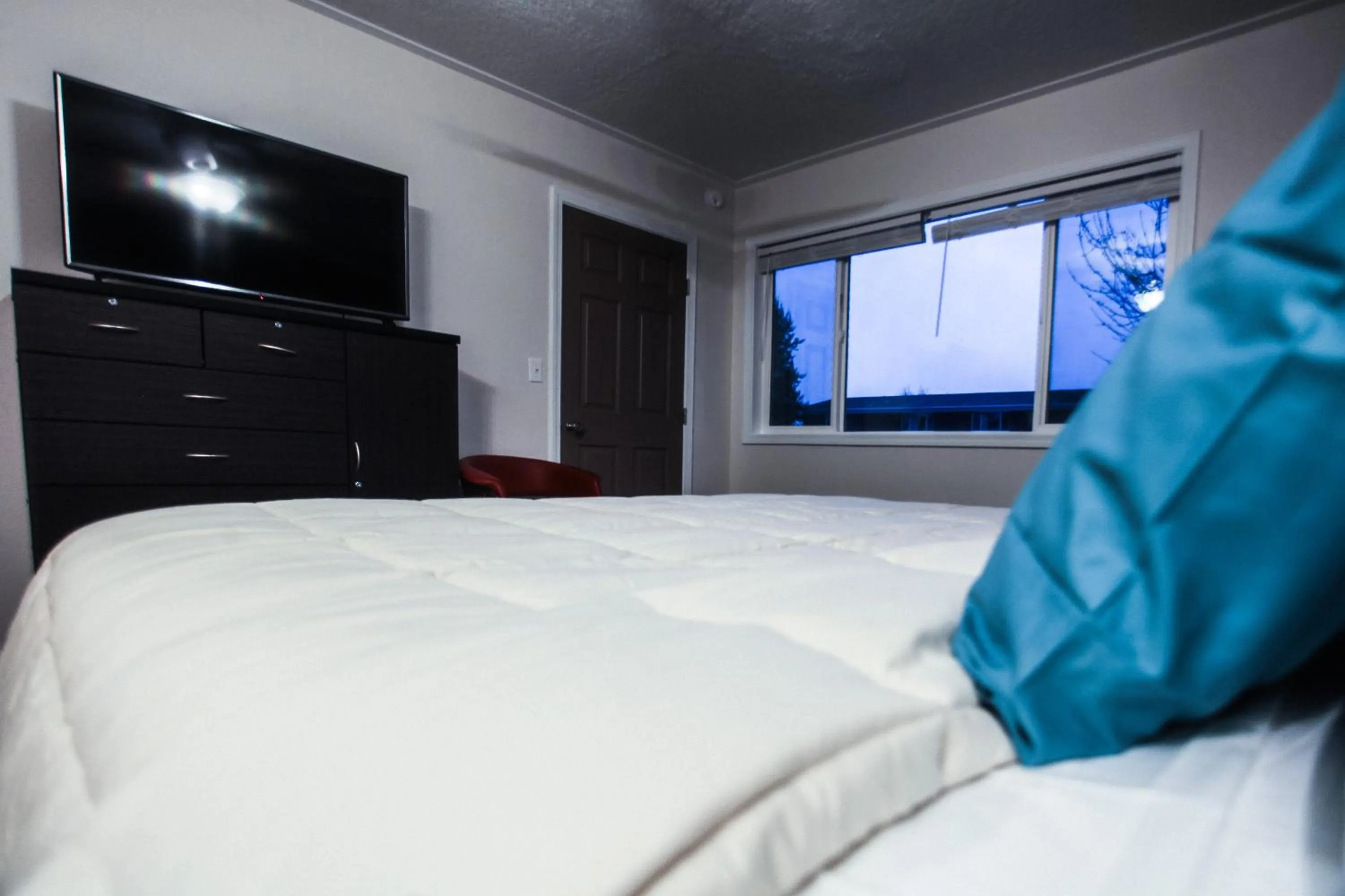 Bed in The Wing at Kingston East