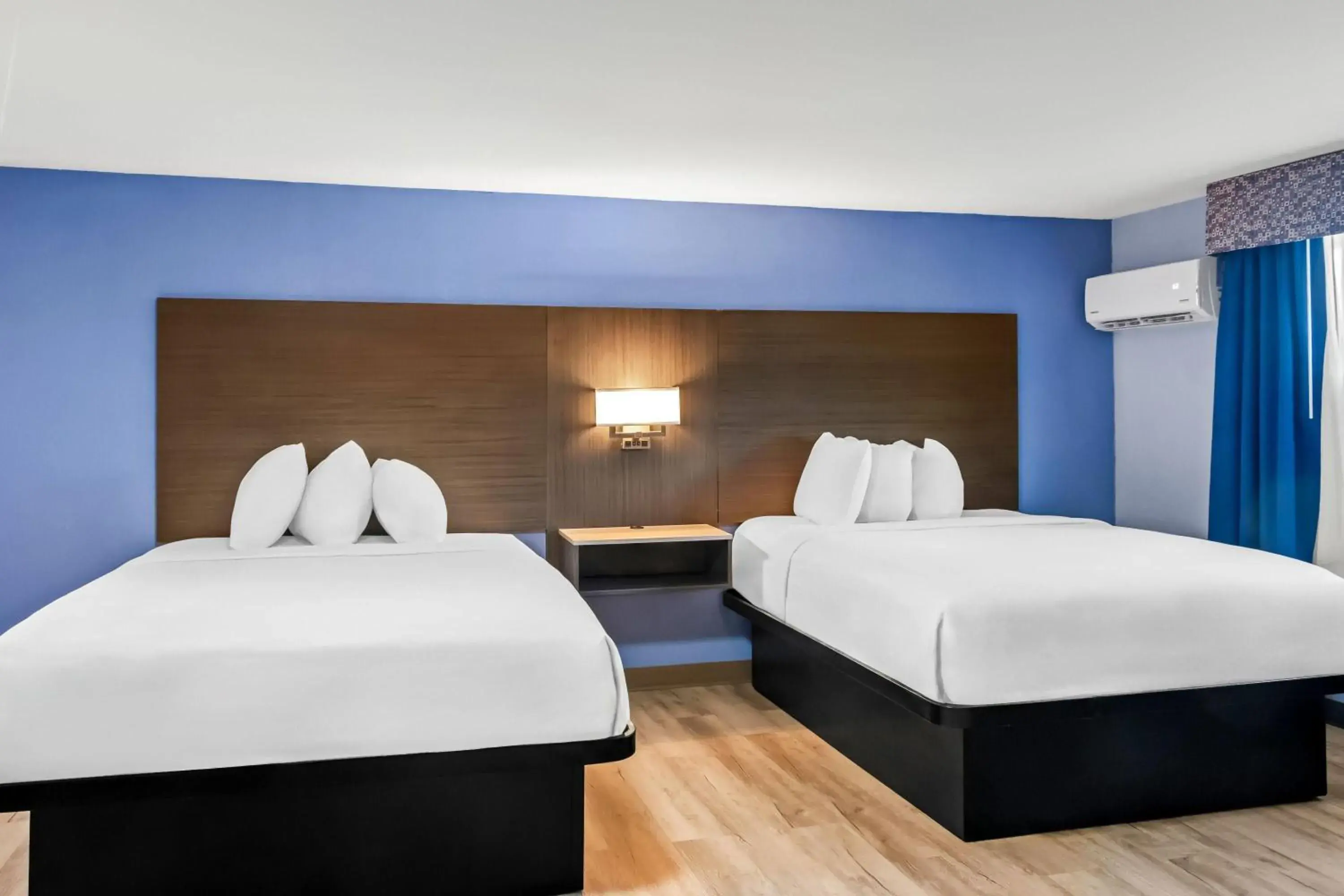 Bed in Travelodge by Wyndham Las Vegas NM Bed in Travelodge by Wyndham Las Vegas NM