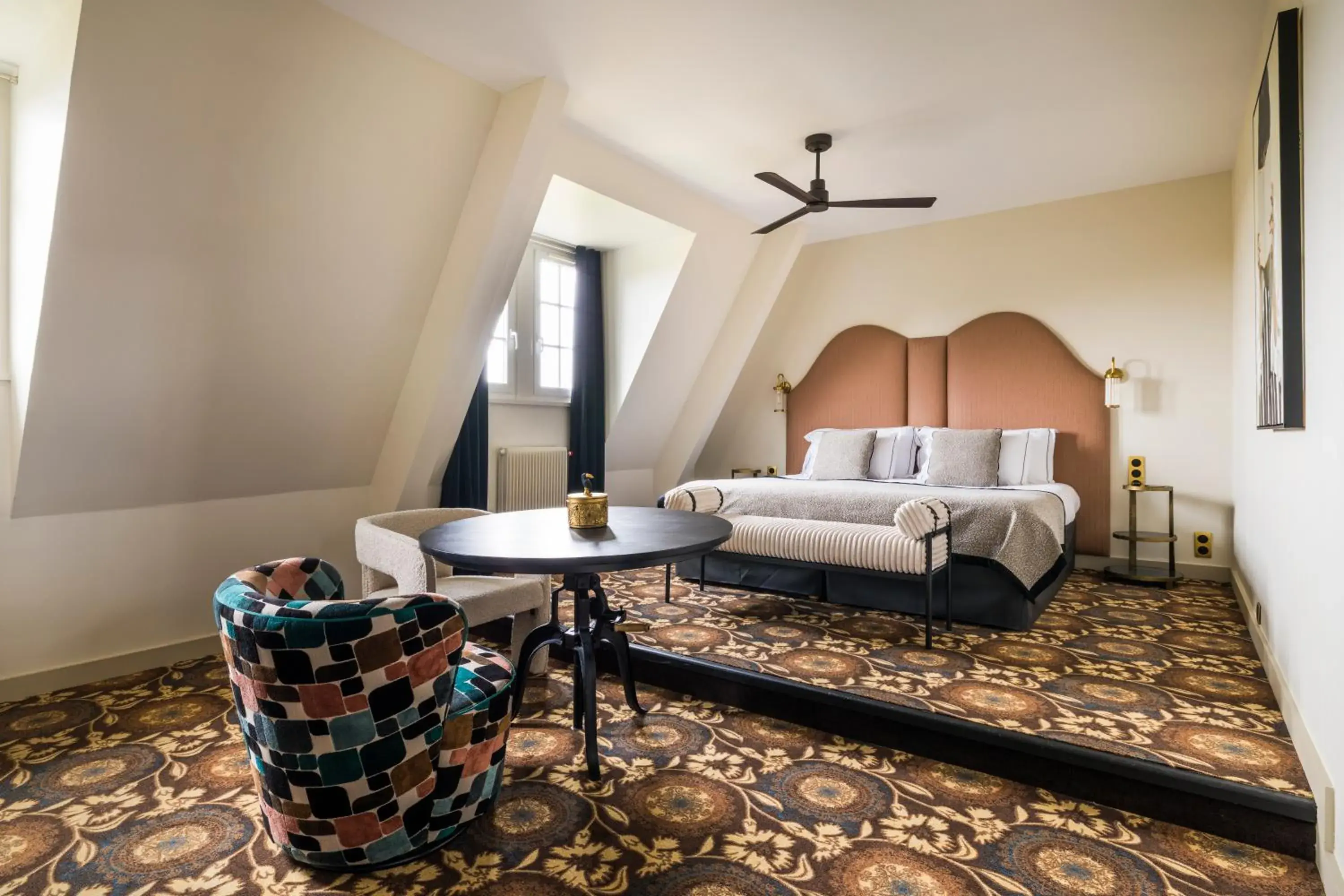 Deluxe Double or Twin Room Castle in Château Jeanne & The Forest - Château de Montvillargenne Deluxe Double or Twin Room Castle in Château Jeanne & The Forest - Château de Montvillargenne