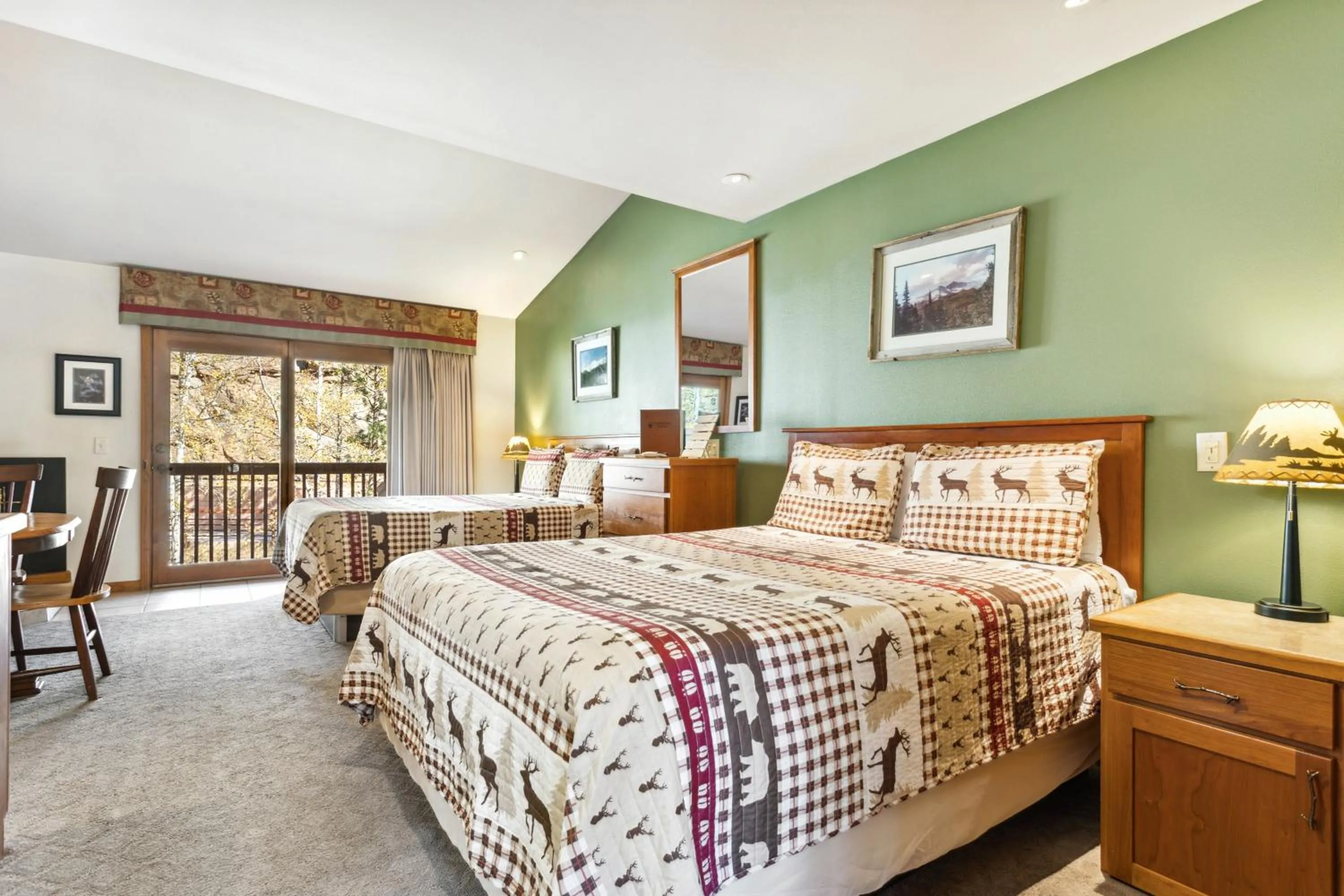 Bed in Ponderosa Lodge