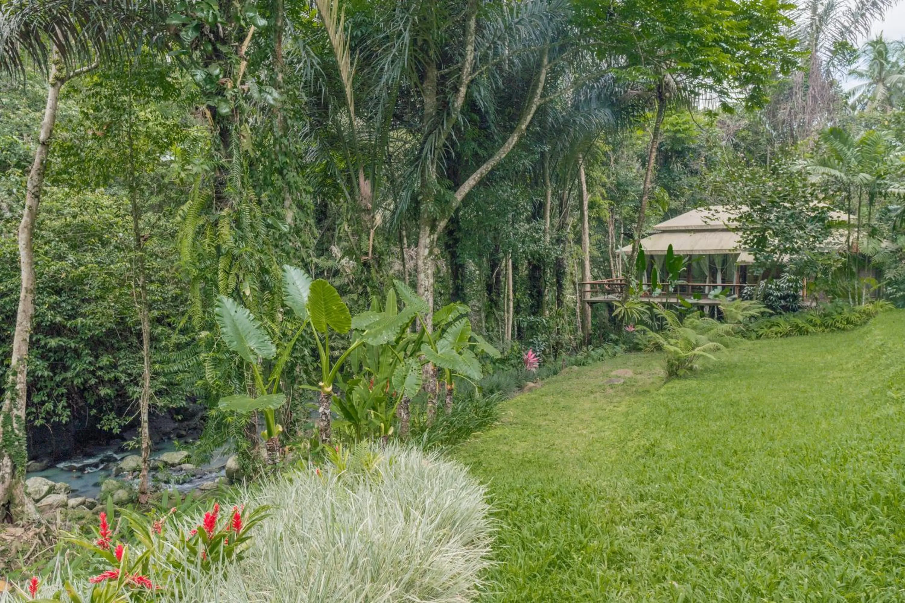 River view in Galalima Glamping by AGATA