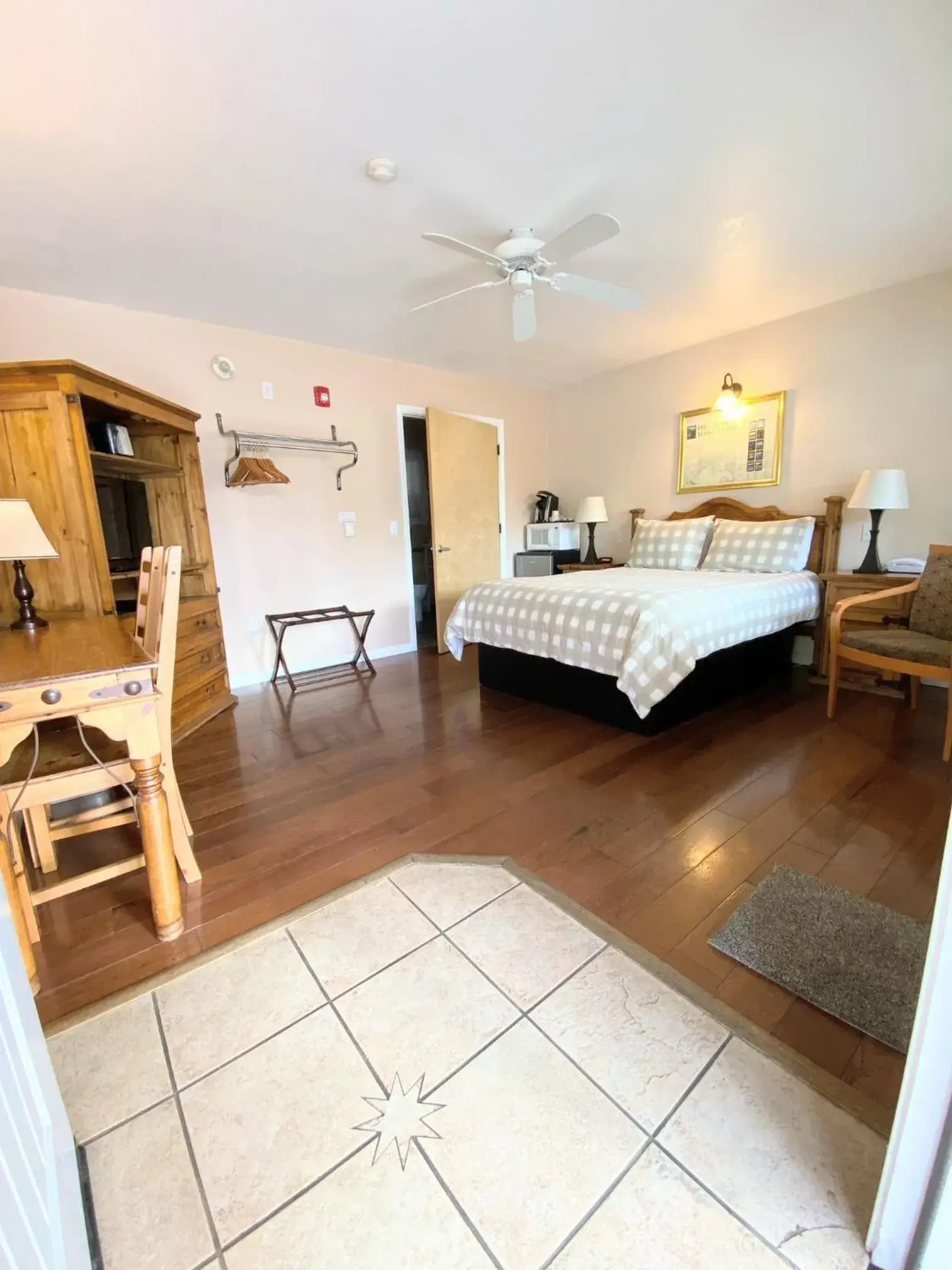 Bedroom, Bed in Arnold Meadowmont Lodge Bedroom, Bed in Arnold Meadowmont Lodge