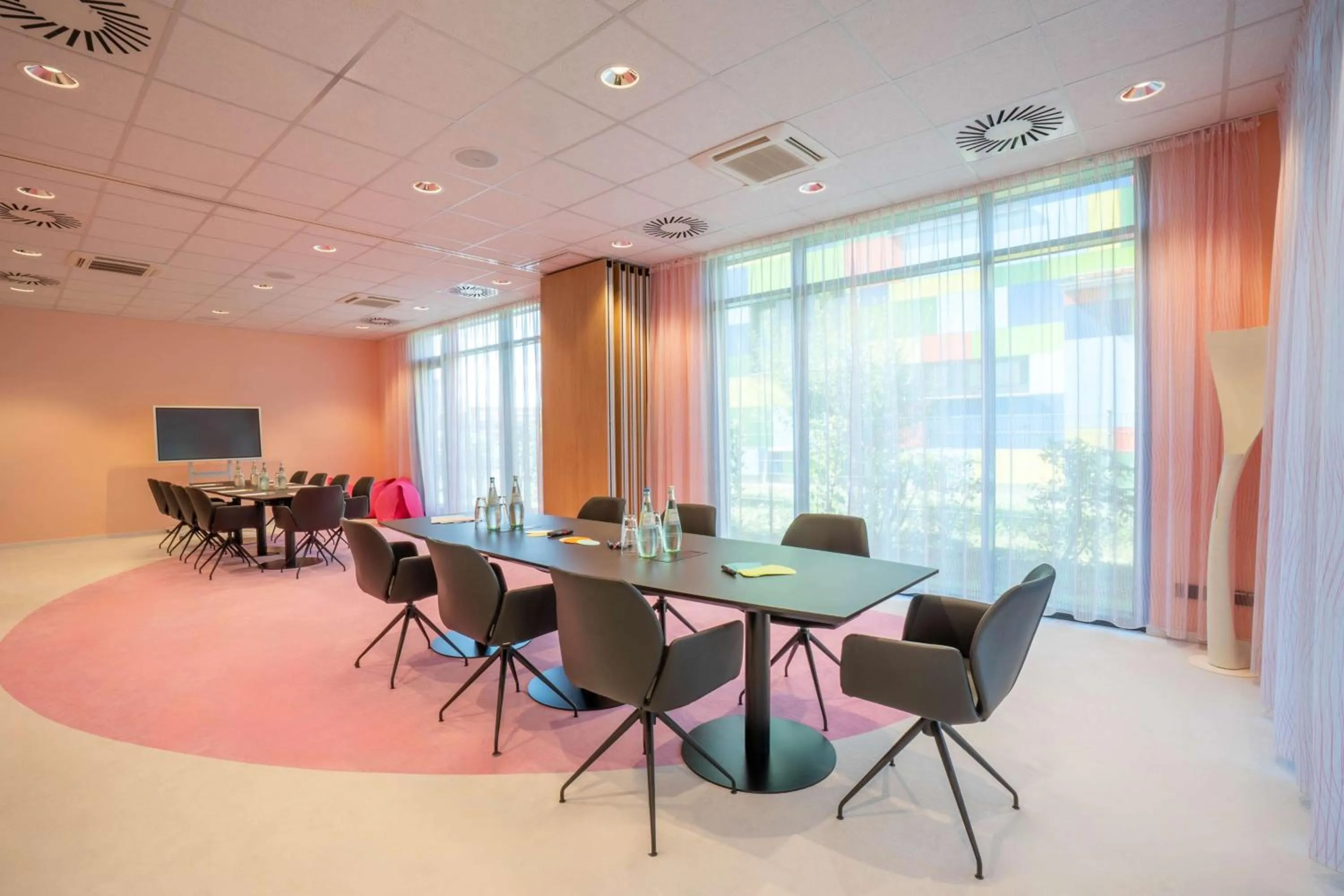 Meeting/conference room in Prize by Radisson, Munich Airport