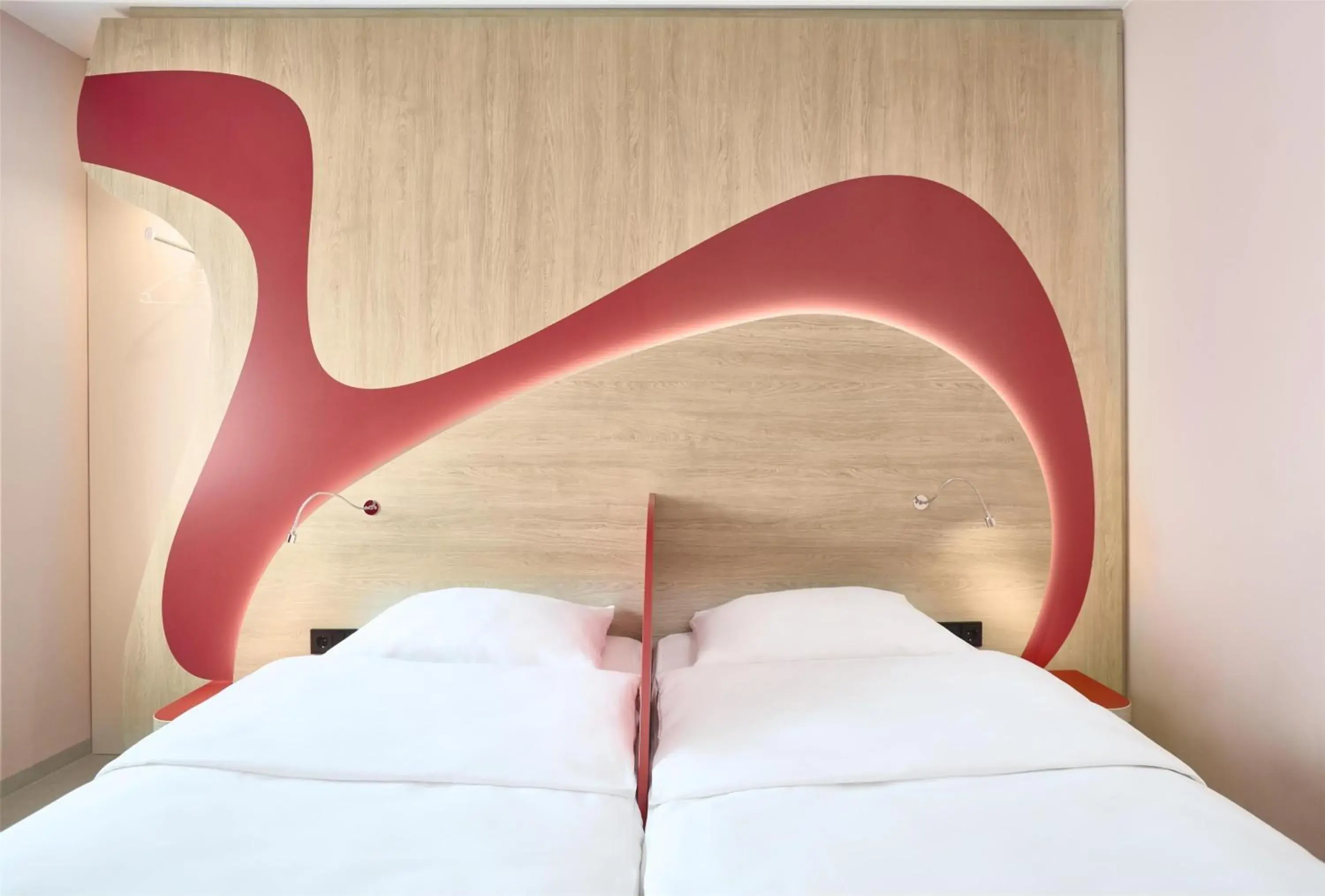 Bedroom, Bed in Prize by Radisson, Munich Airport Bedroom, Bed in Prize by Radisson, Munich Airport