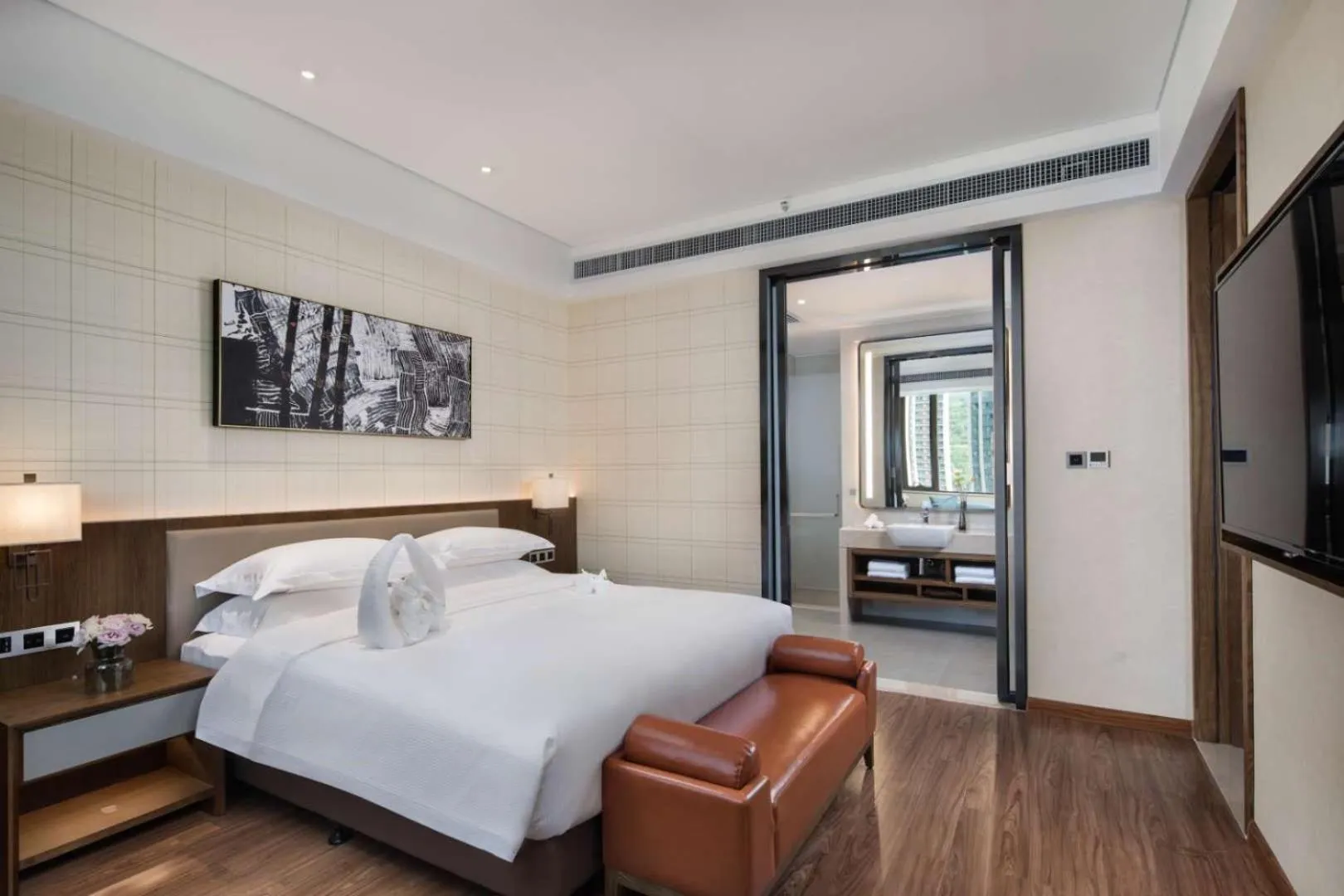 Ramada by Wyndham Baoji Jintai