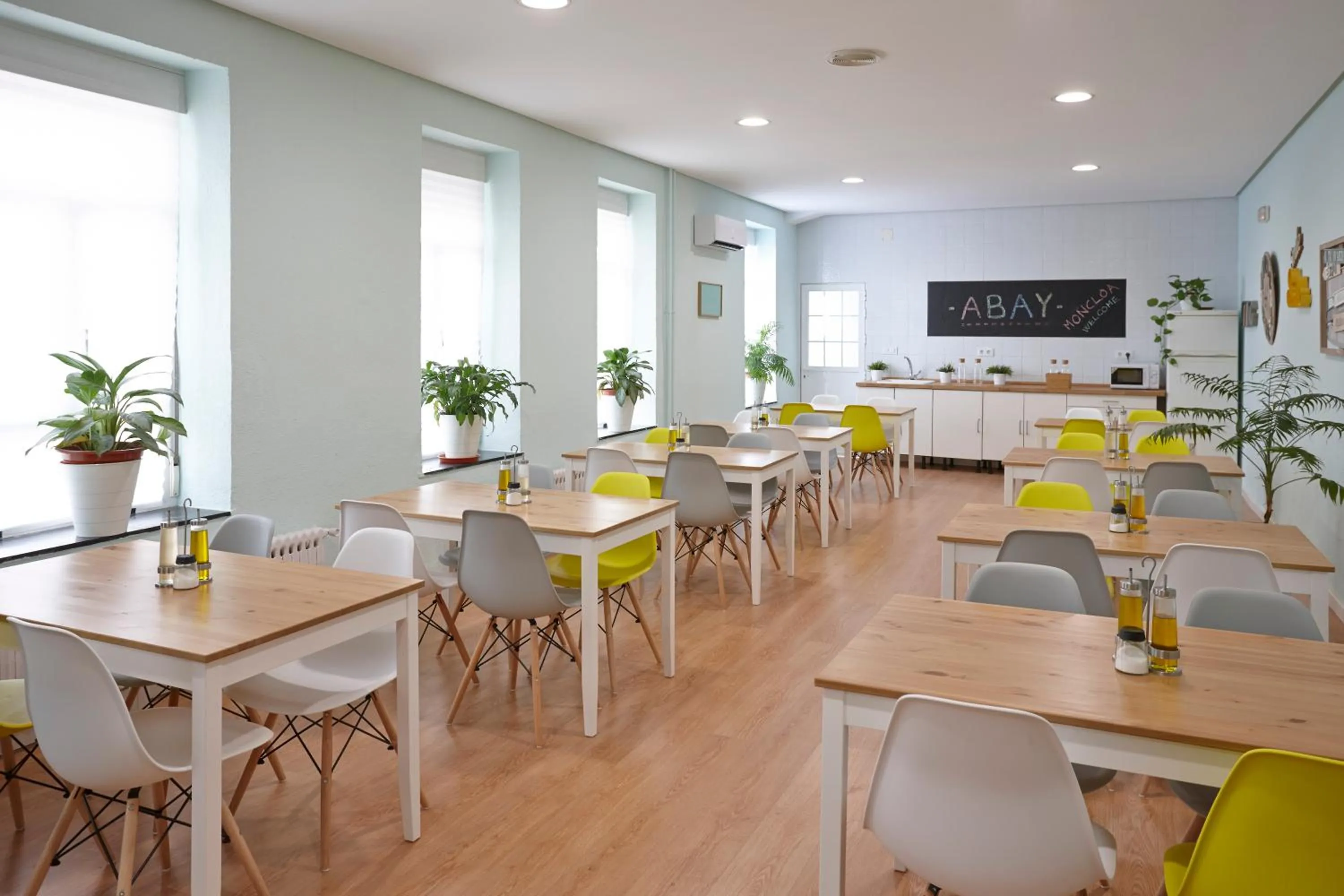 Dining area in RESIDENCIA ABAY