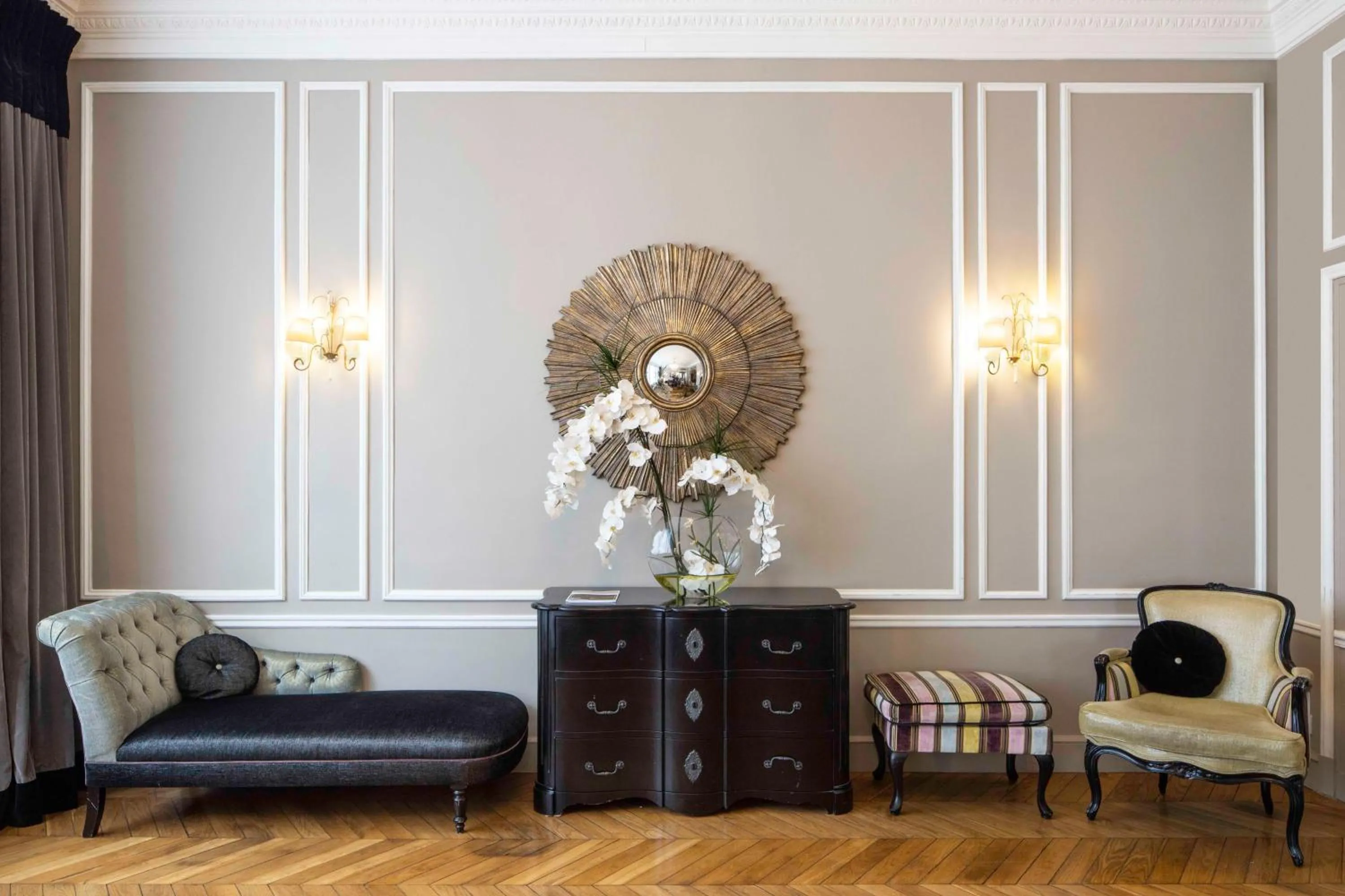 Lobby or reception in Bradford Elysées - Astotel