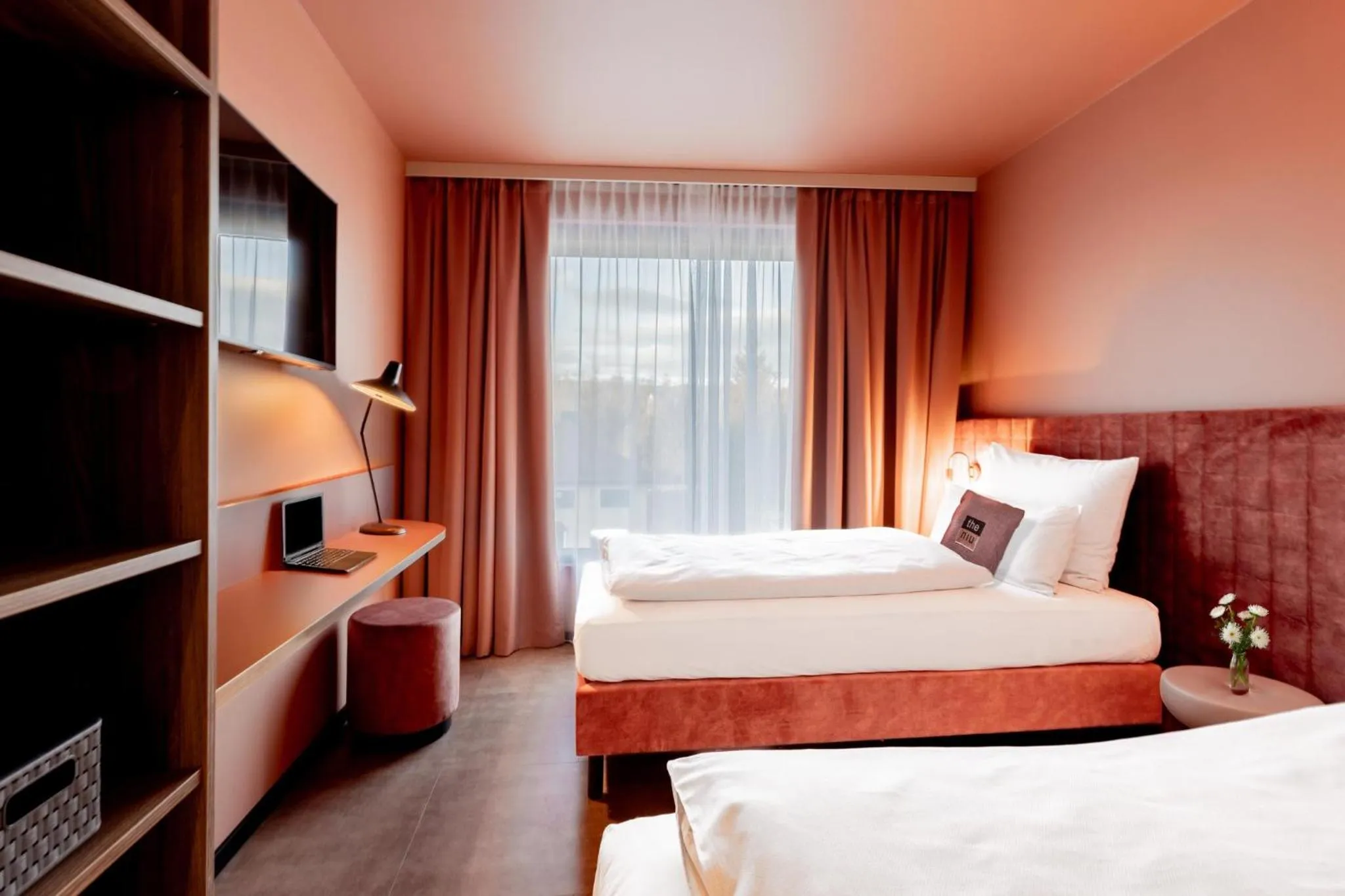 Photo of the whole room, Bed in Holiday Inn - the niu, Flux Passau by IHG