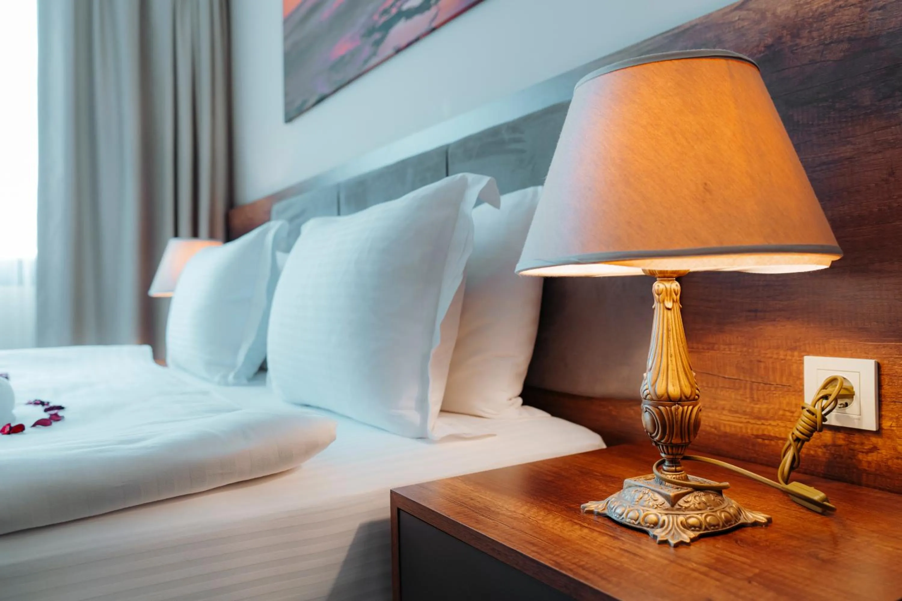 Empula Hotel & Residences