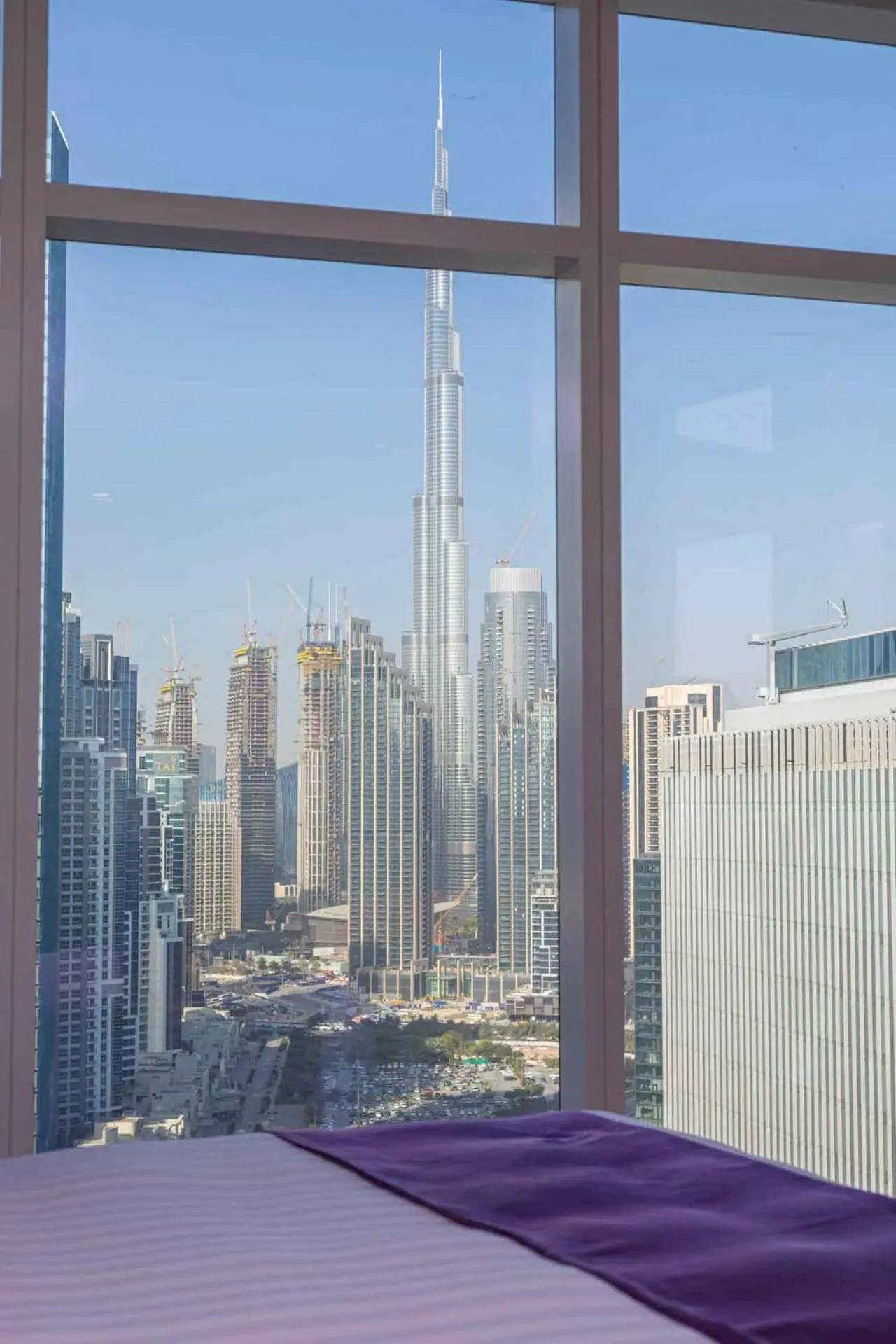 Bed in Park Regis Business Bay