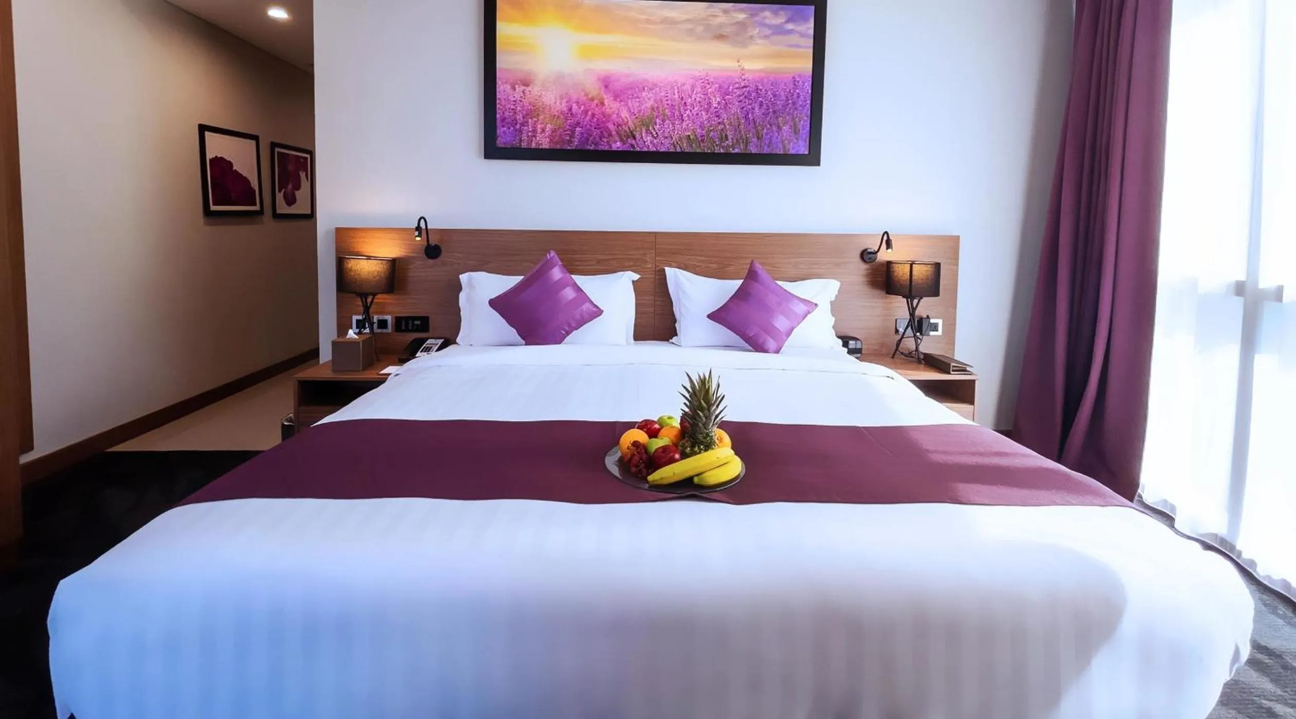 Bed in Park Regis Business Bay