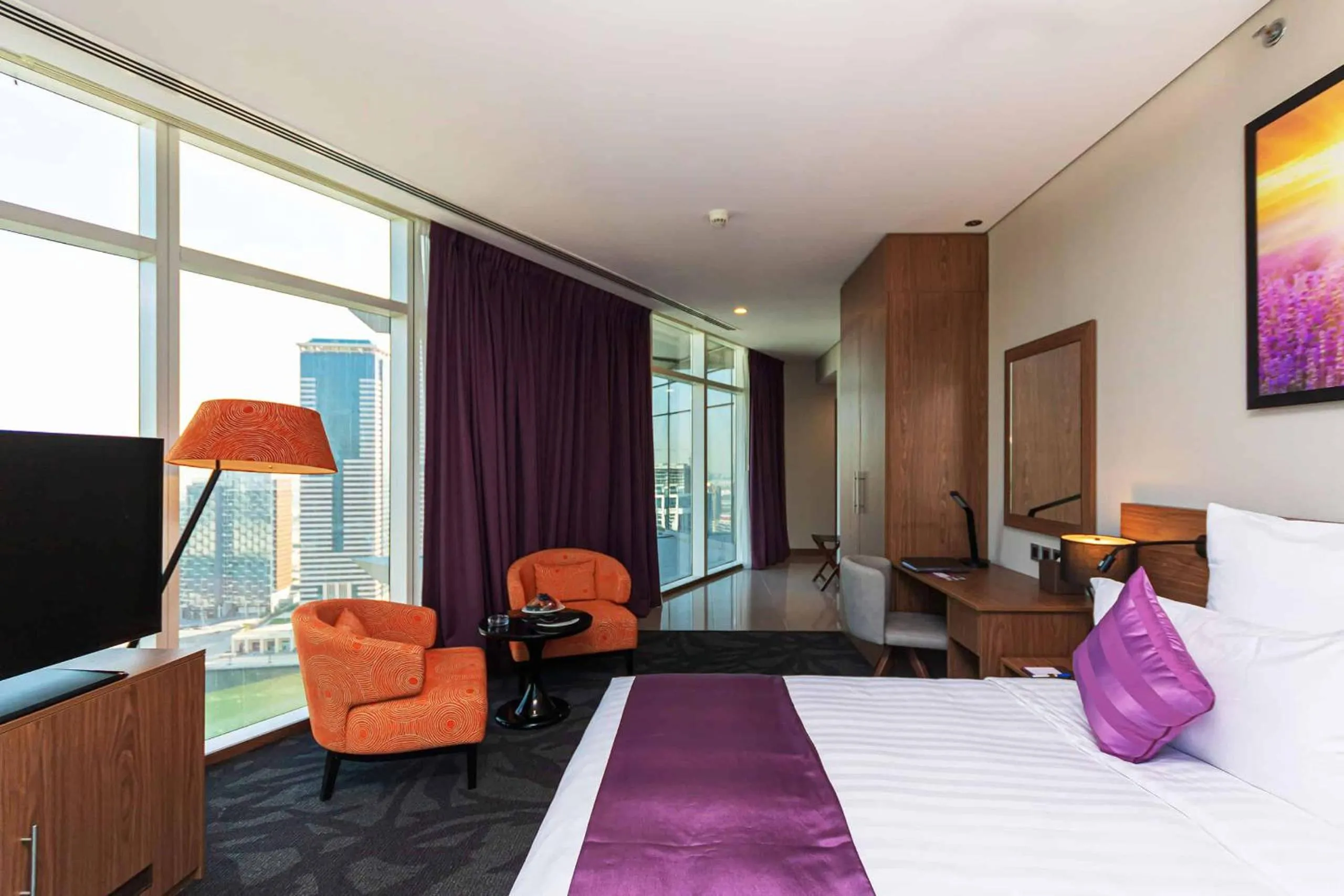 Bed in Park Regis Business Bay