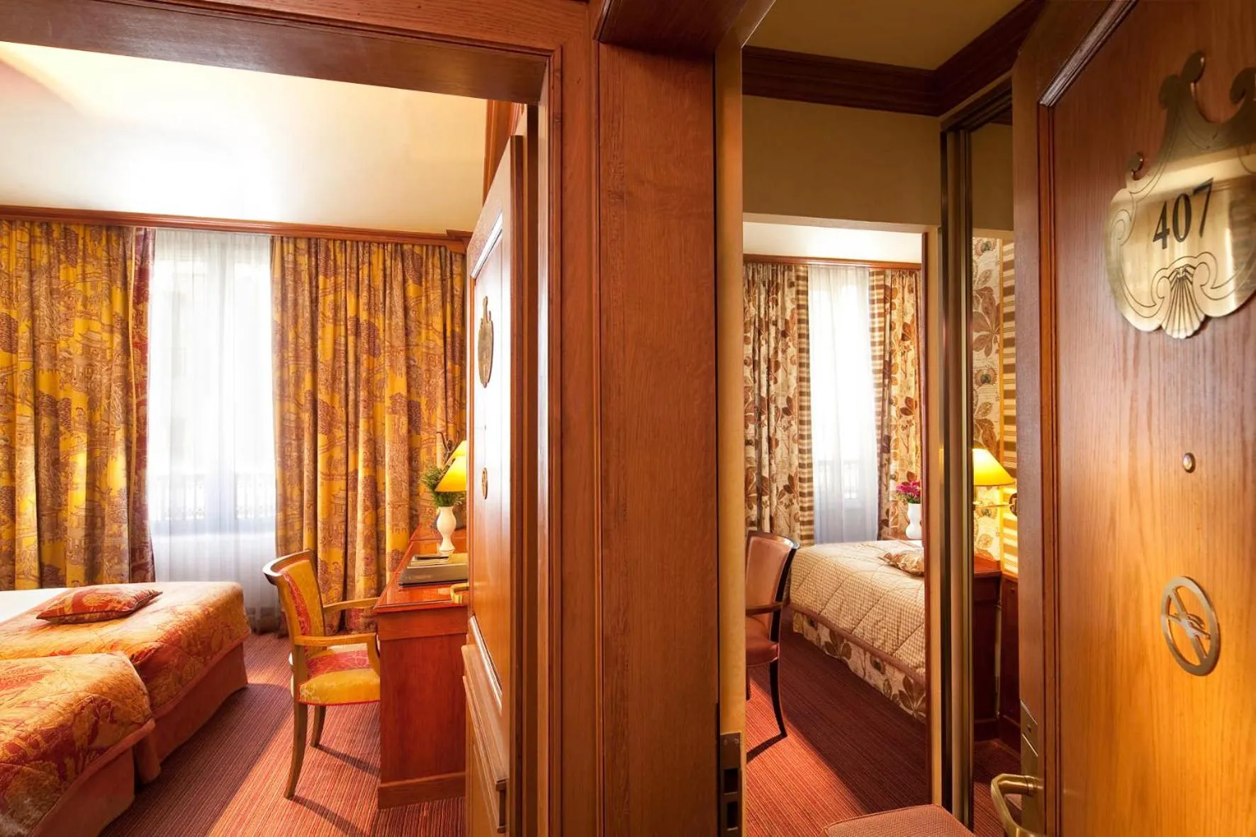 Bed in Hôtel Horset Opéra, Best Western Premier Collection