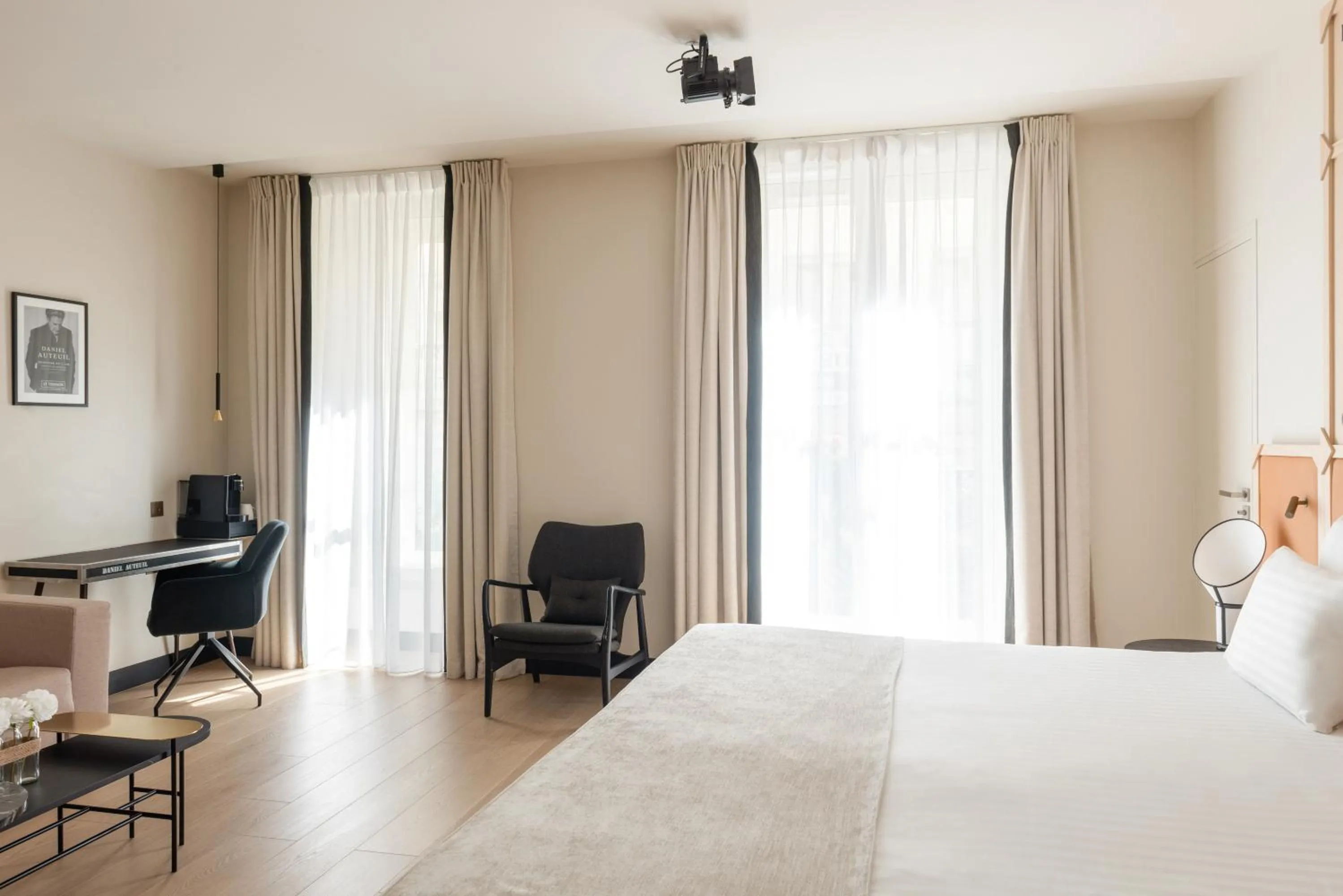 Bedroom, Bed in Hotel Astra Opera - Astotel