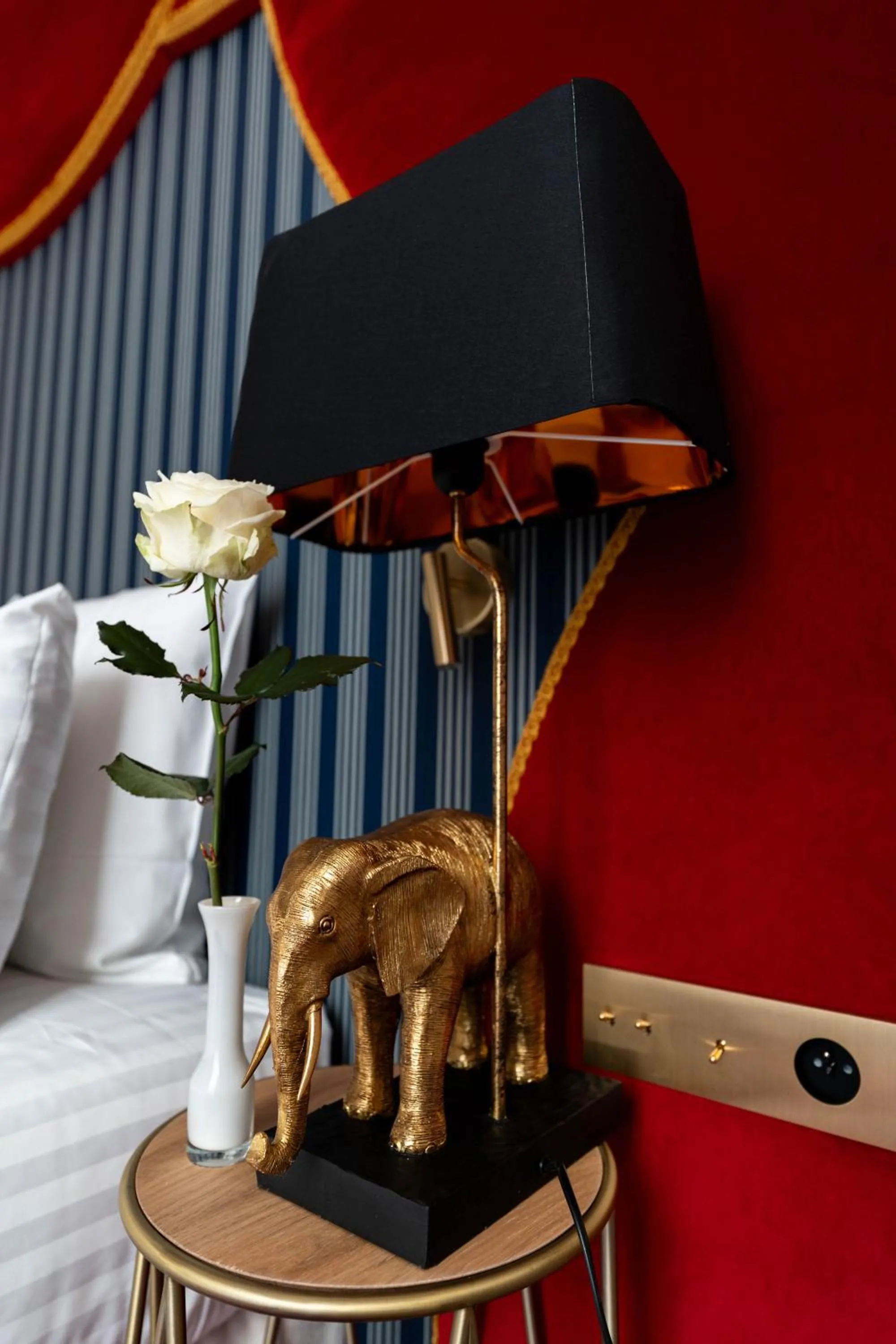 Decorative detail in Hotel Astra Opera - Astotel