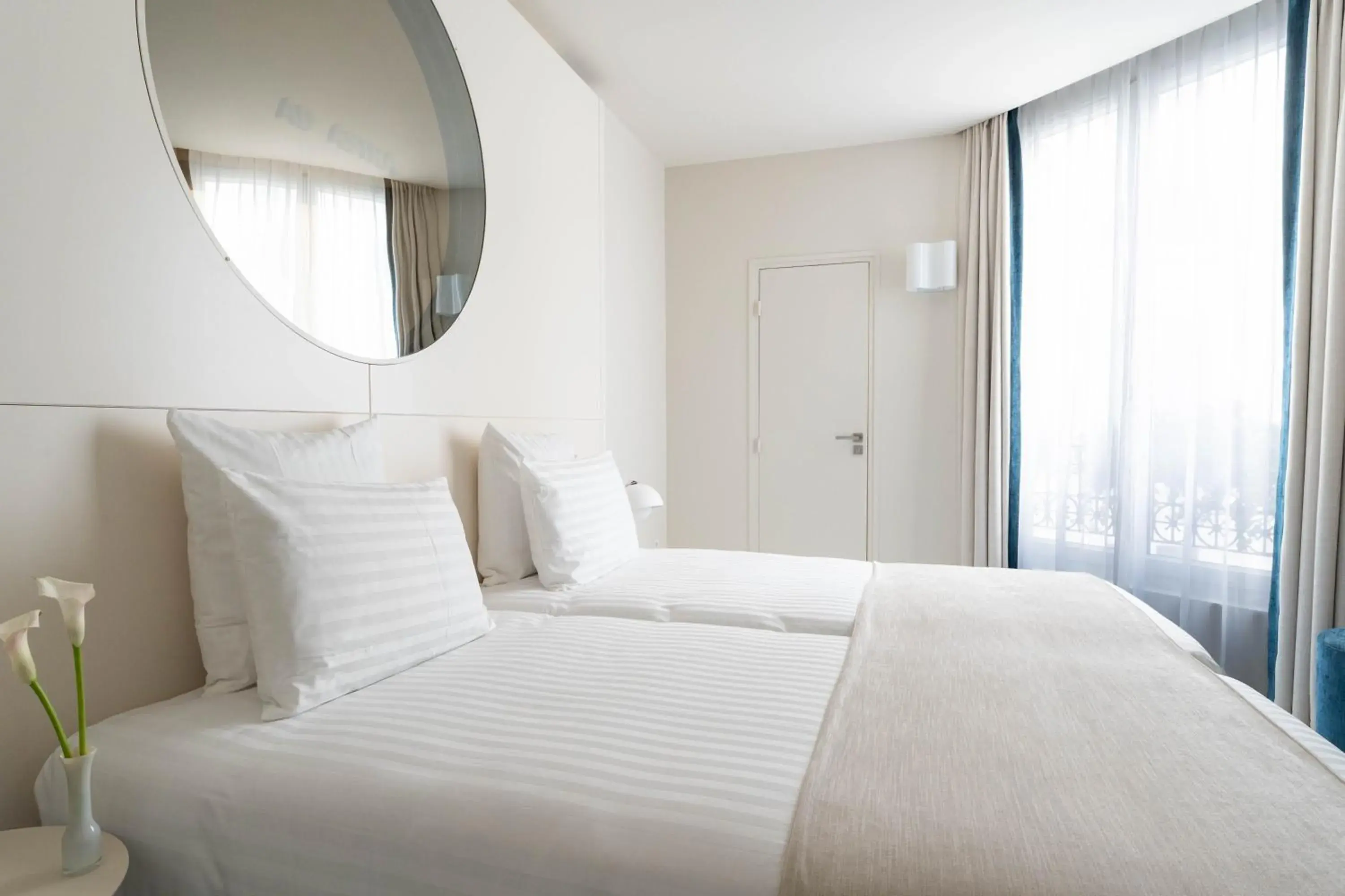 Bedroom, Bed in Hotel Astra Opera - Astotel Bedroom, Bed in Hotel Astra Opera - Astotel