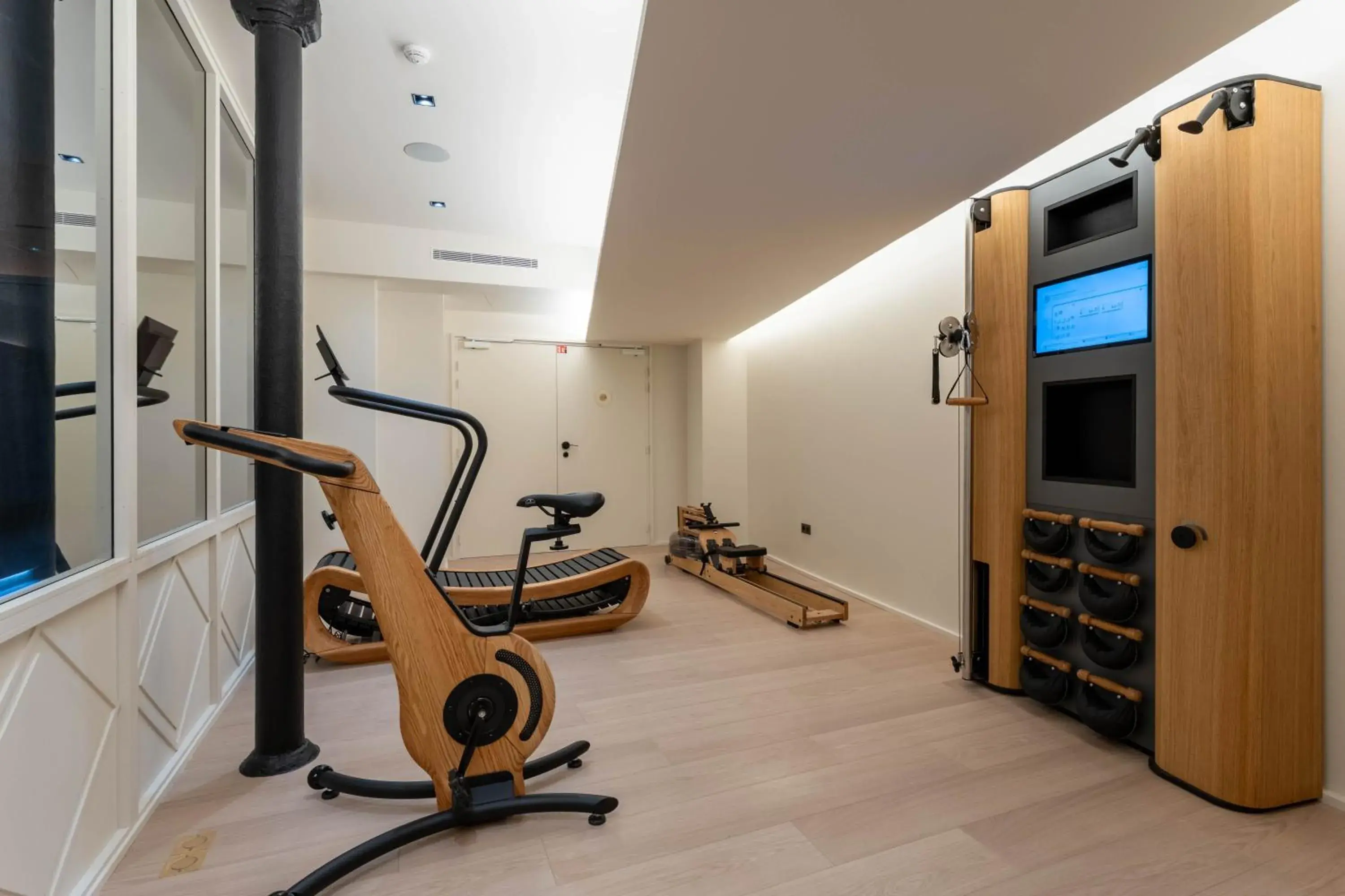 Fitness centre/facilities in Hotel Astra Opera - Astotel Fitness centre/facilities in Hotel Astra Opera - Astotel