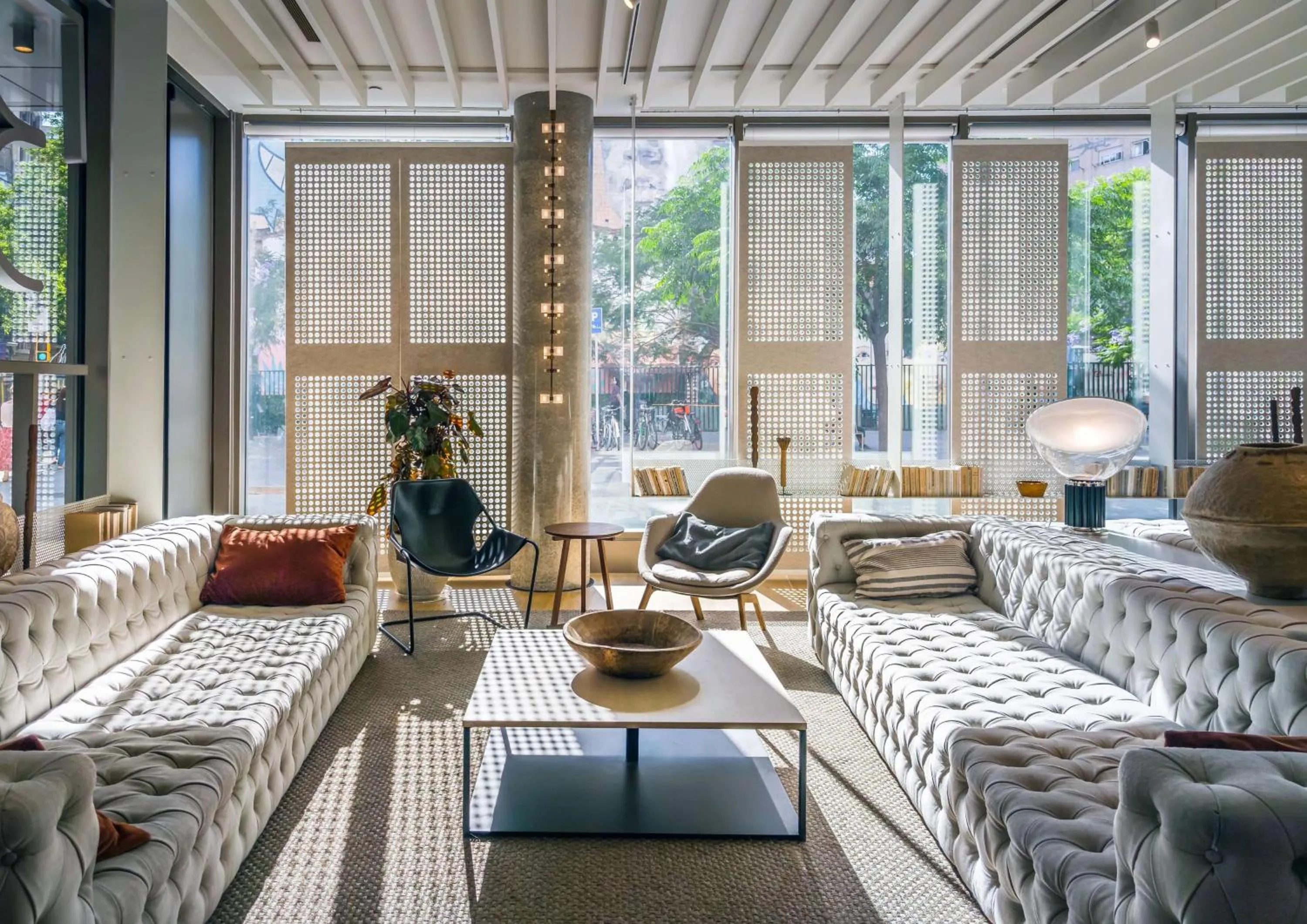 Lobby or reception in Occidental Barcelona 1929