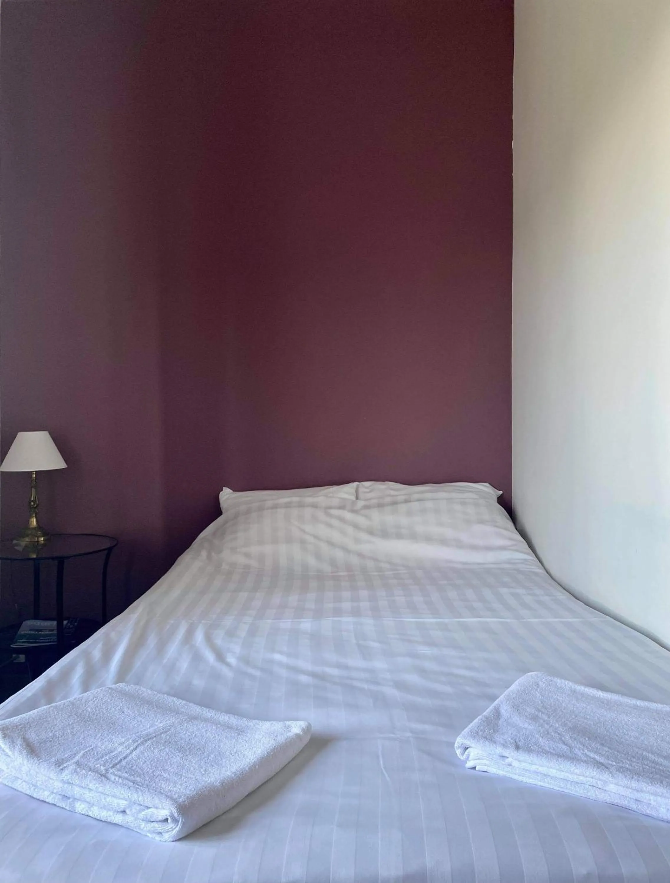 Bed in Hjalmar’s Hotel