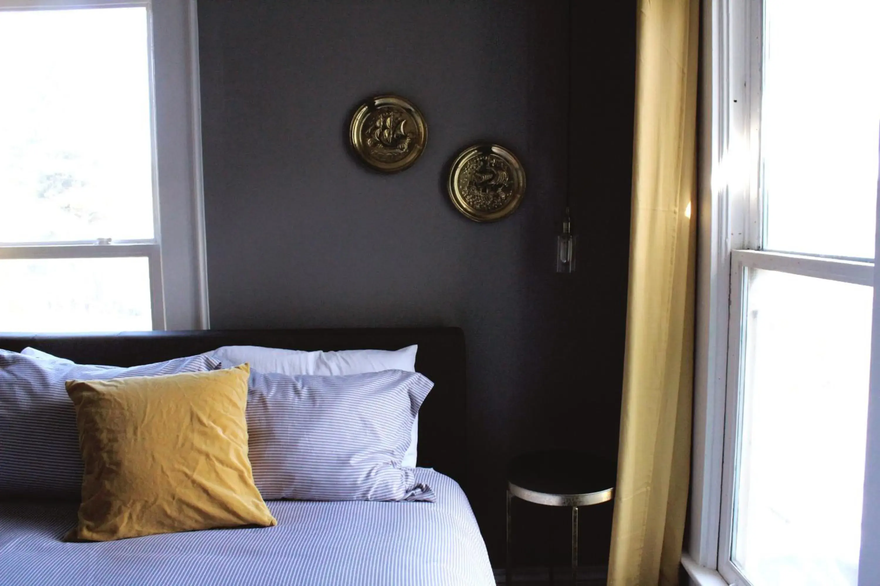 Bed in Shelburne Hotel Bed in Shelburne Hotel