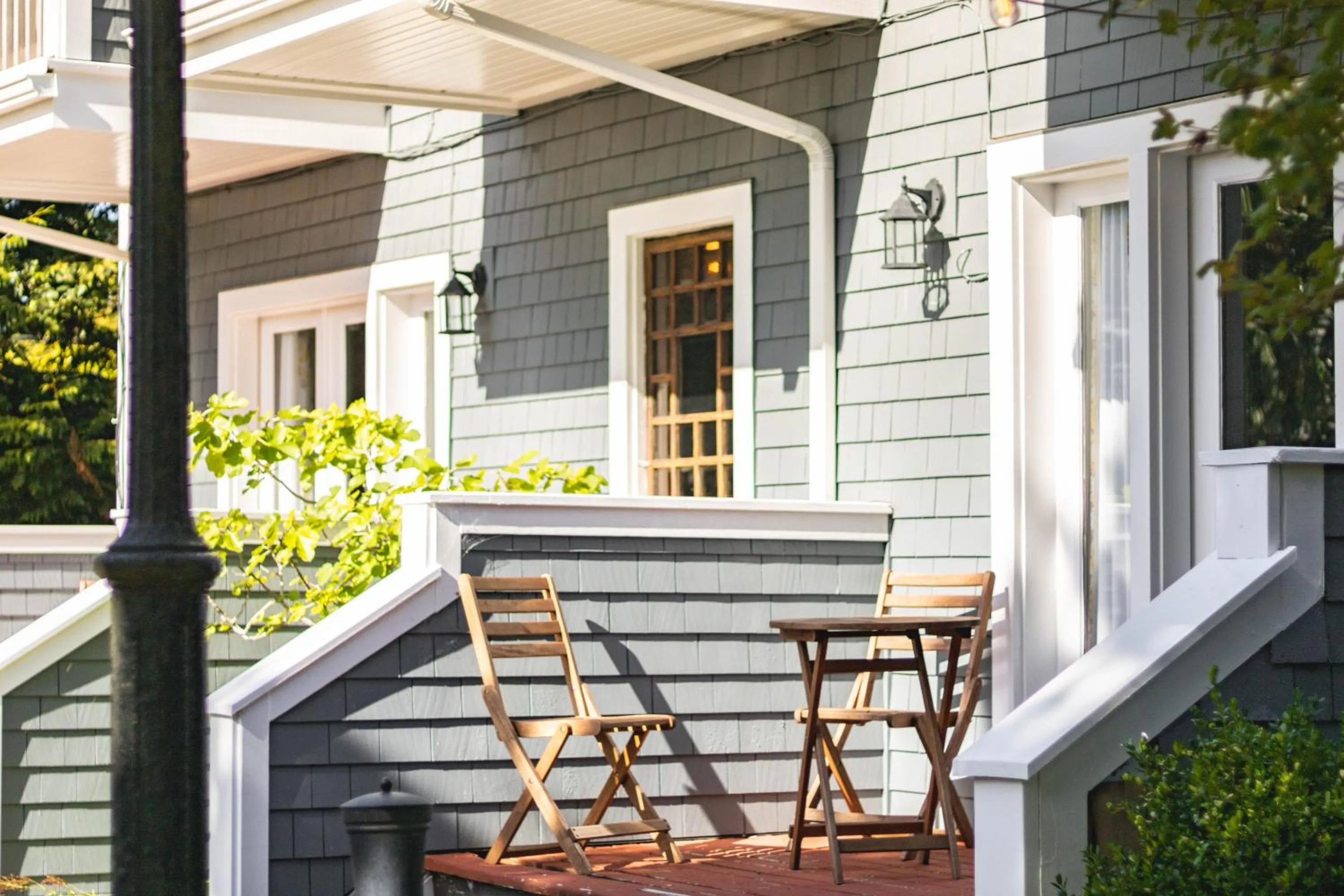 Patio in Shelburne Hotel