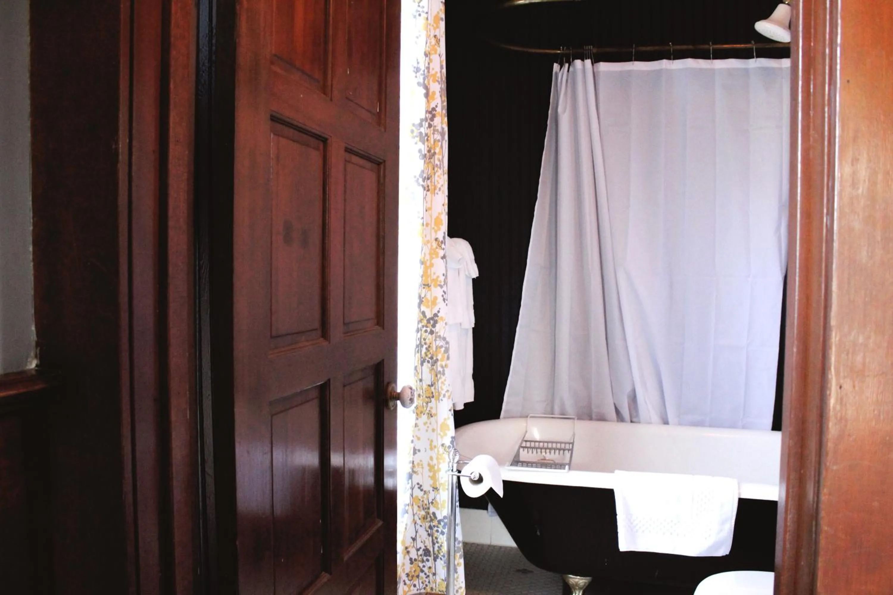 Bathroom in Shelburne Hotel