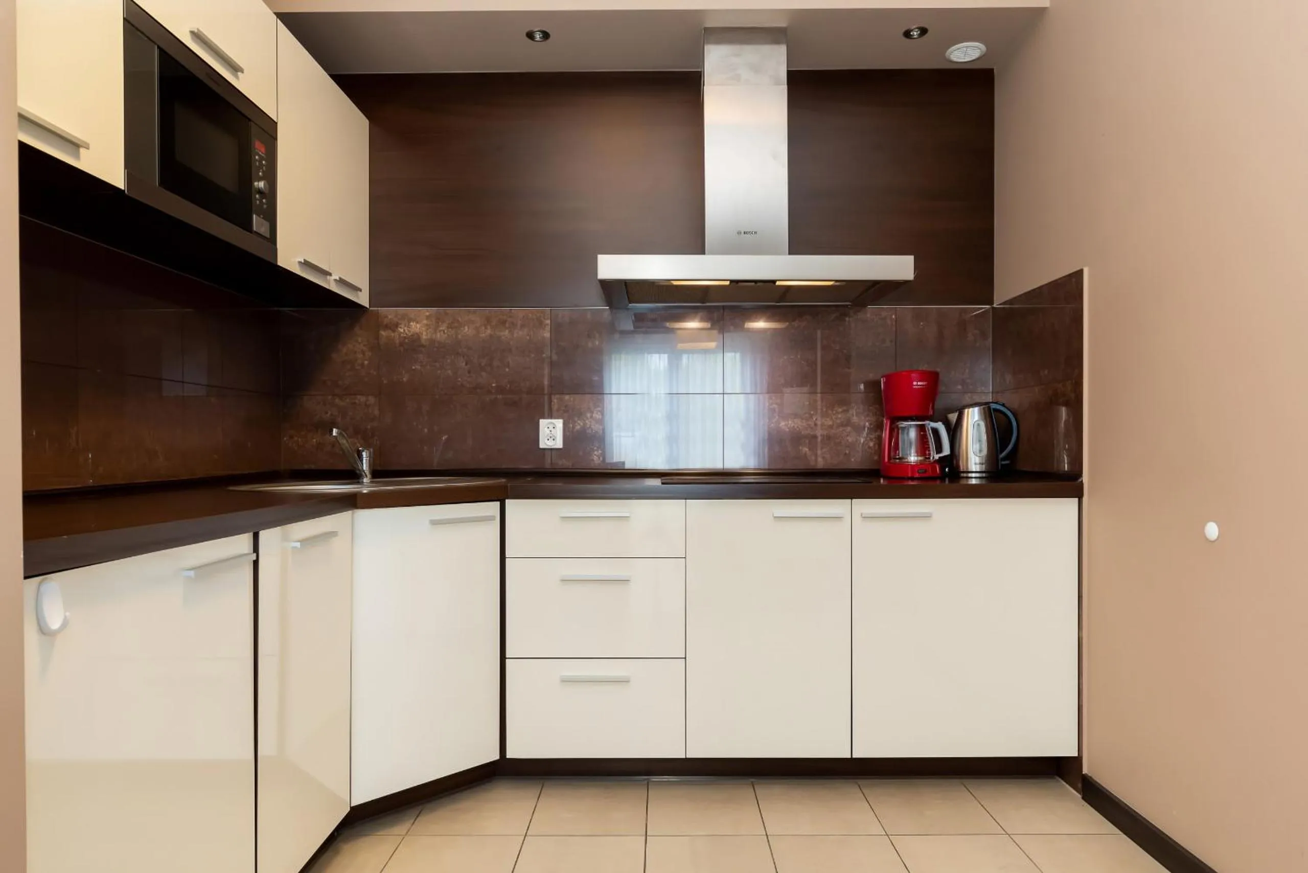 Kitchen or kitchenette in Apartamenty Aquarius by Noclegi Renters