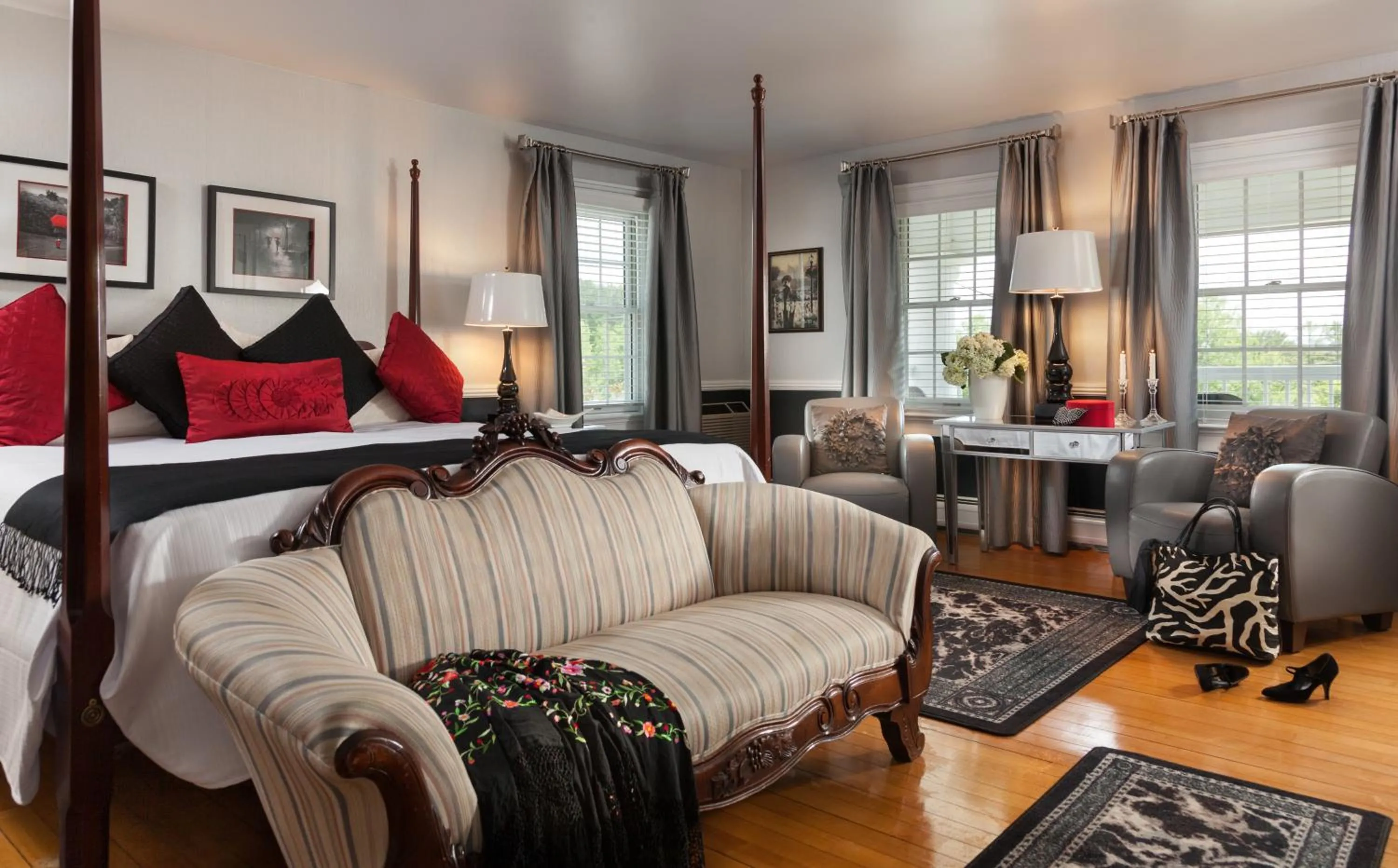 Bedroom in Rabbit Hill Inn