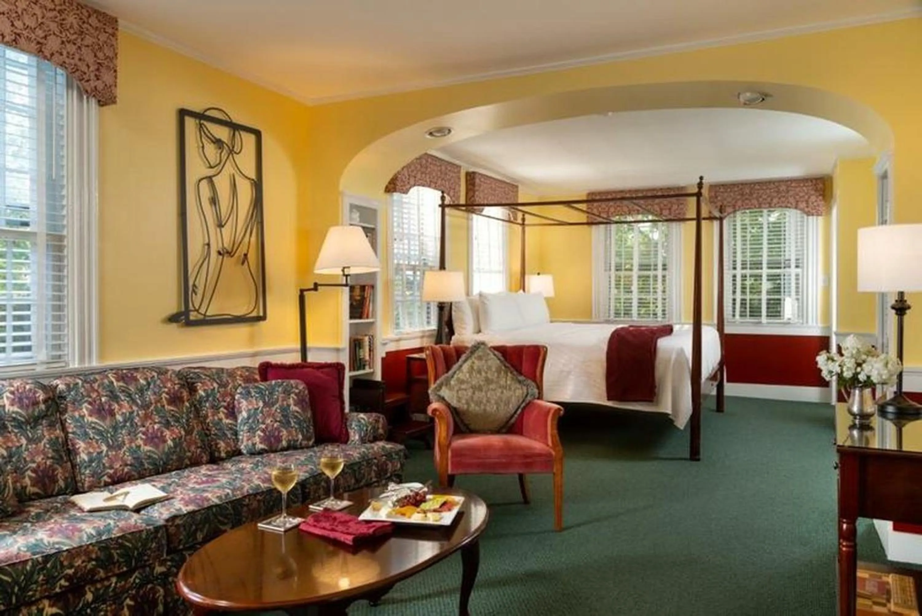 Bedroom in Rabbit Hill Inn