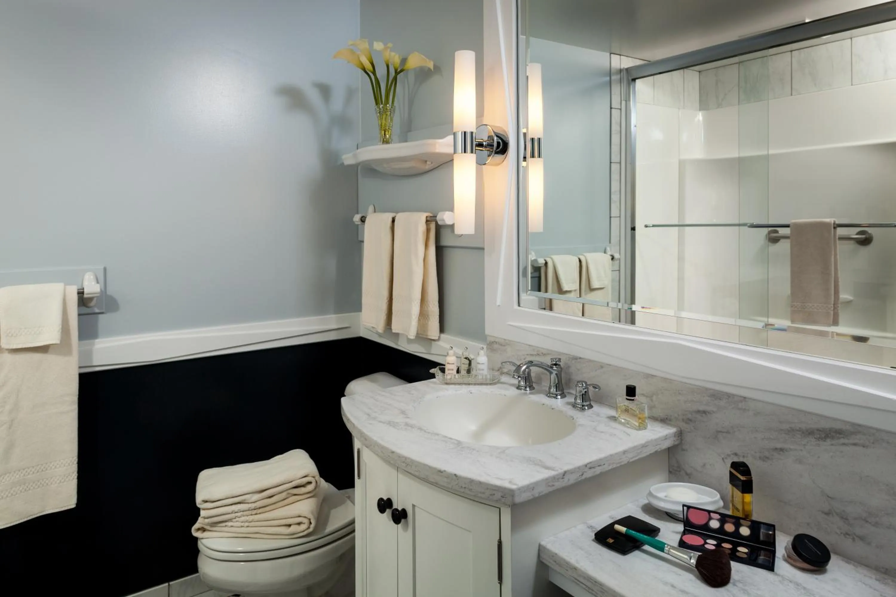 Bathroom in Rabbit Hill Inn