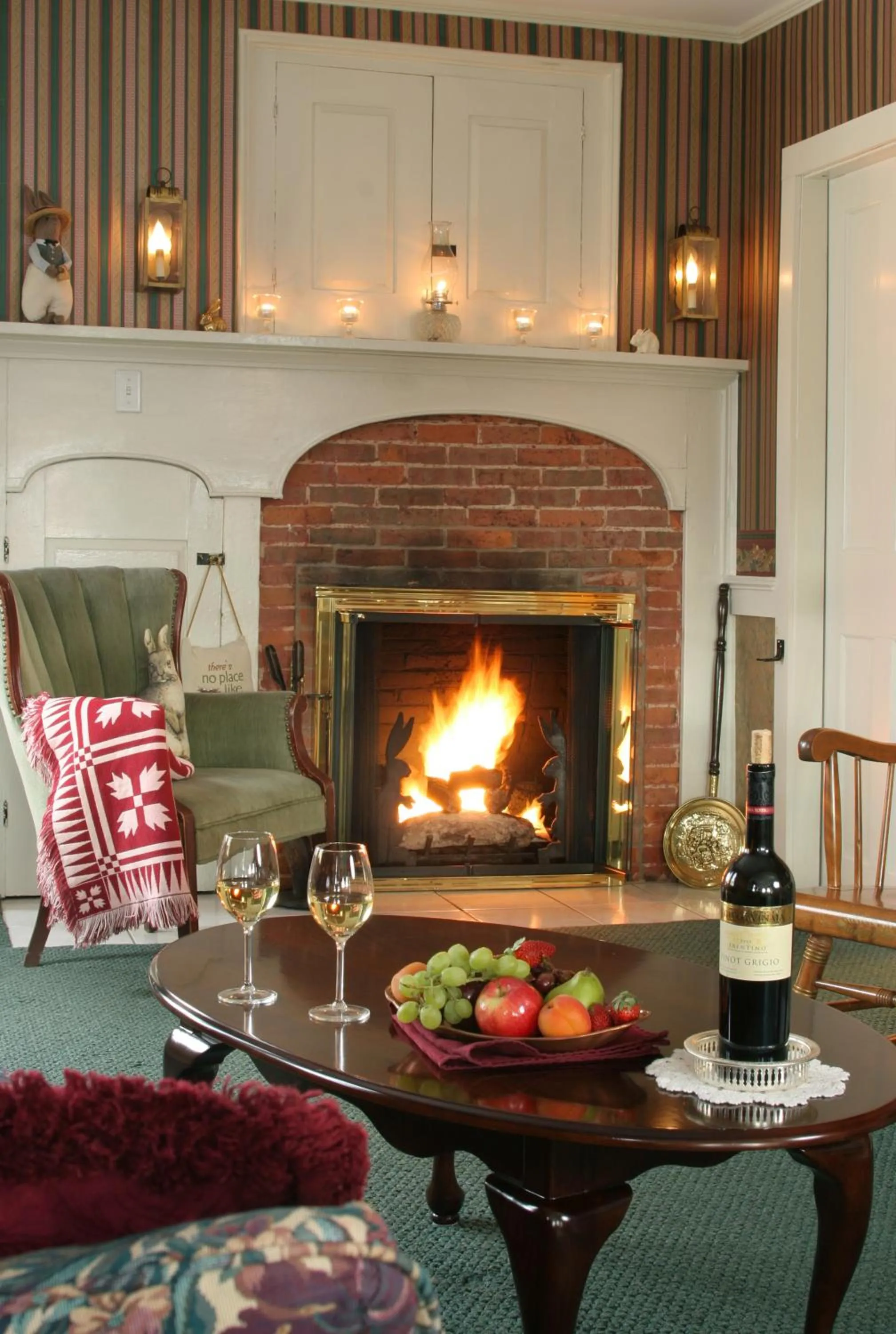 Decorative detail in Rabbit Hill Inn