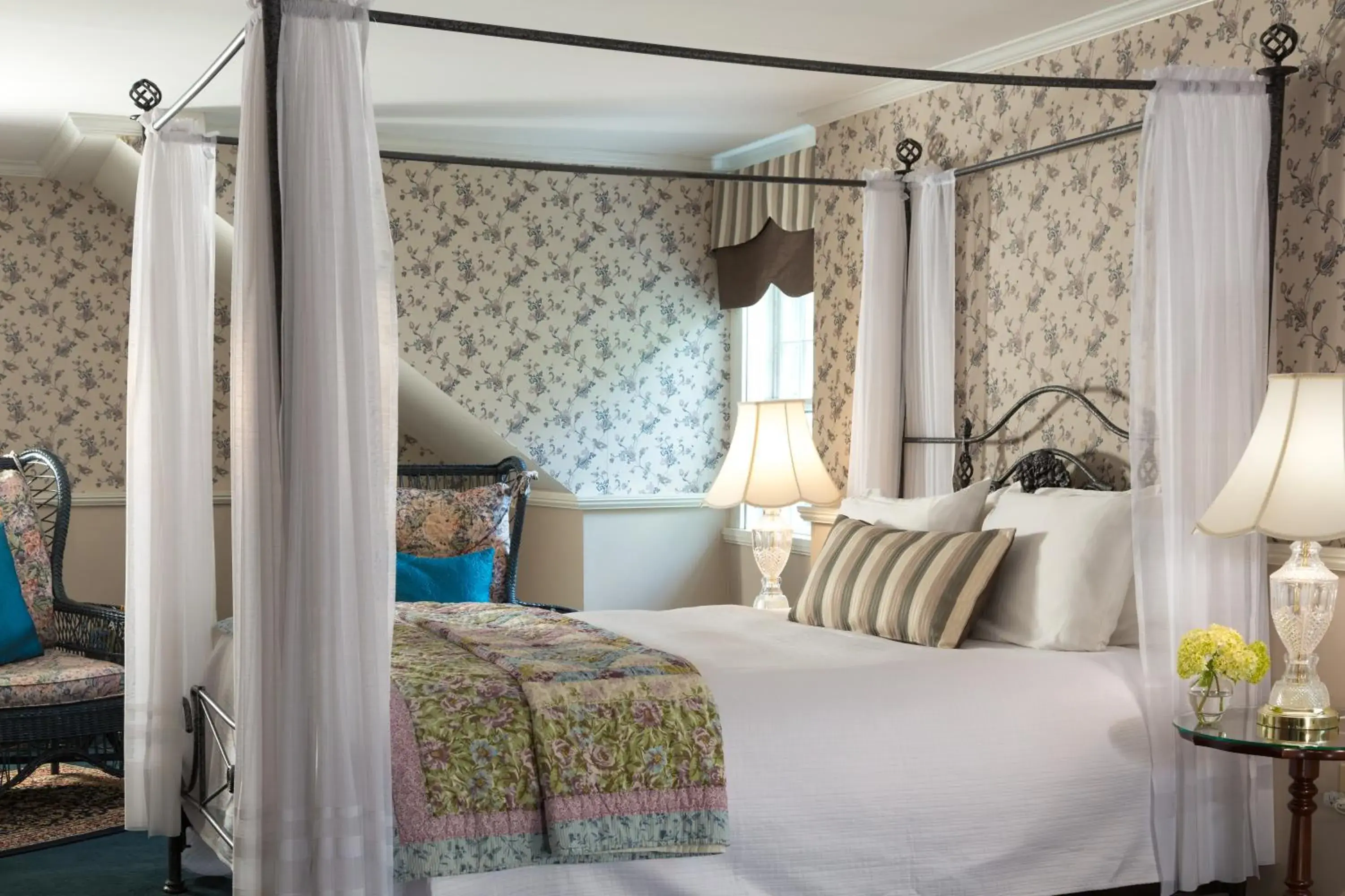 King Room with Balcony in Rabbit Hill Inn King Room with Balcony in Rabbit Hill Inn