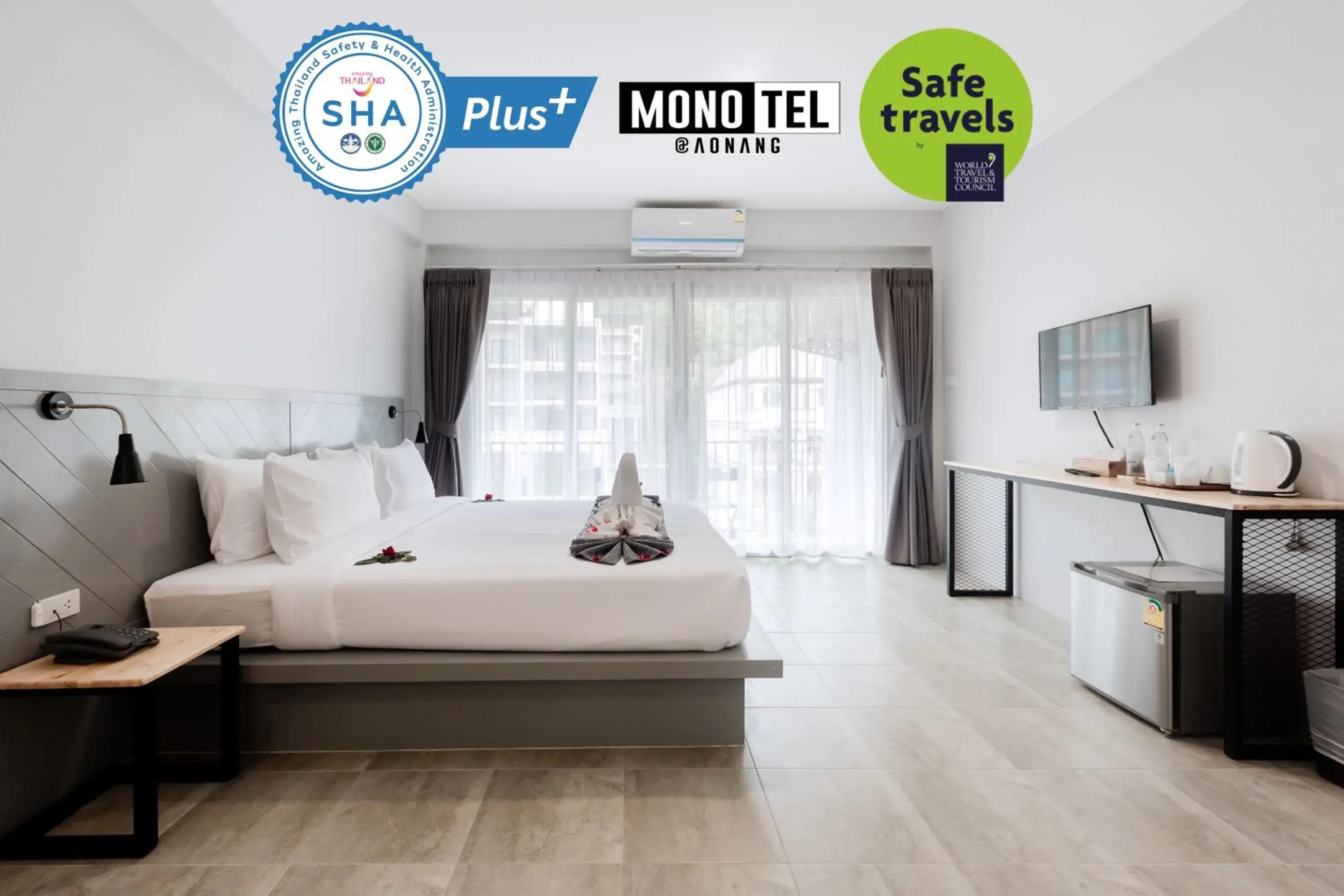 Bed in Monotel Aonang Bed in Monotel Aonang