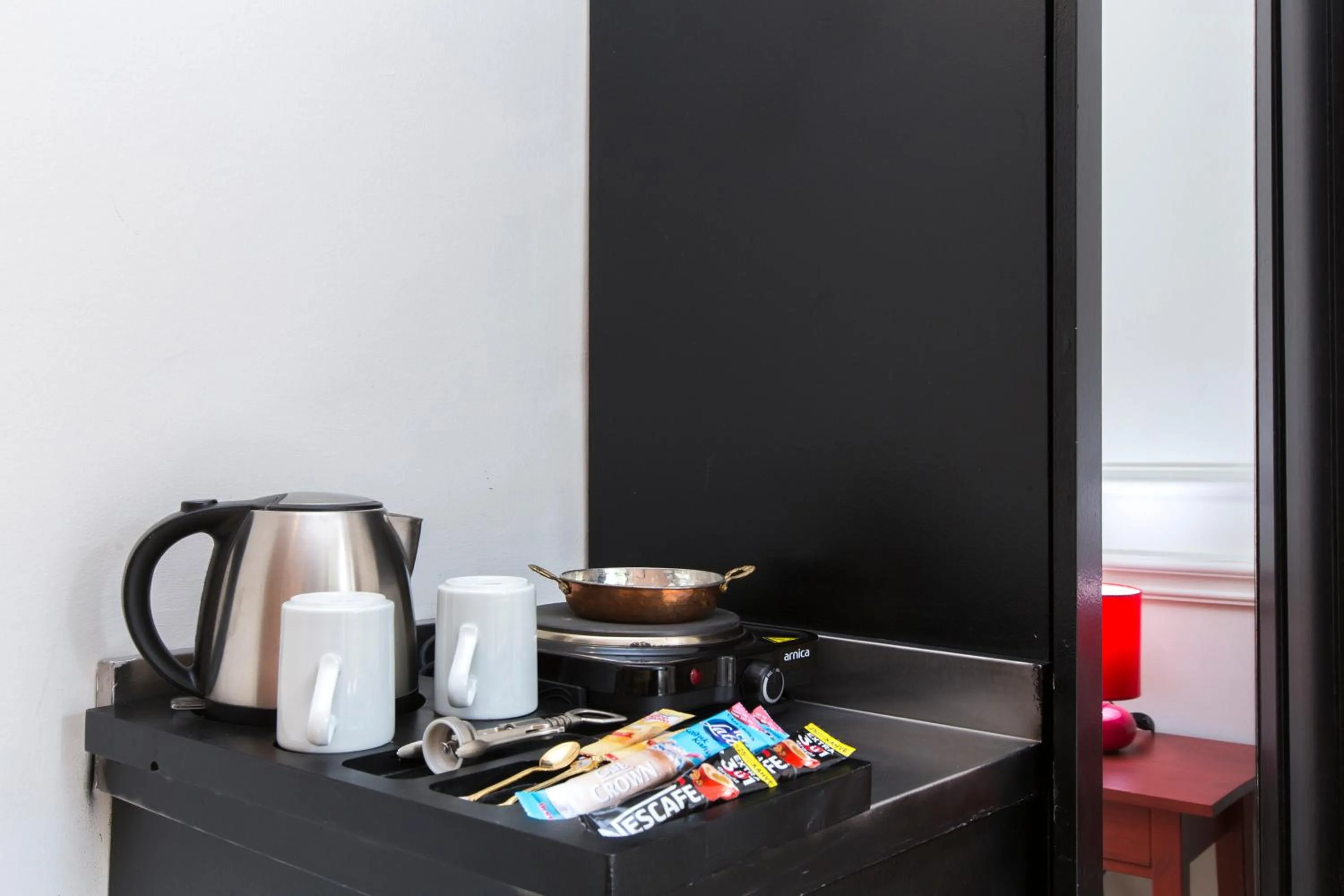 Kitchen or kitchenette in Antique Boutique