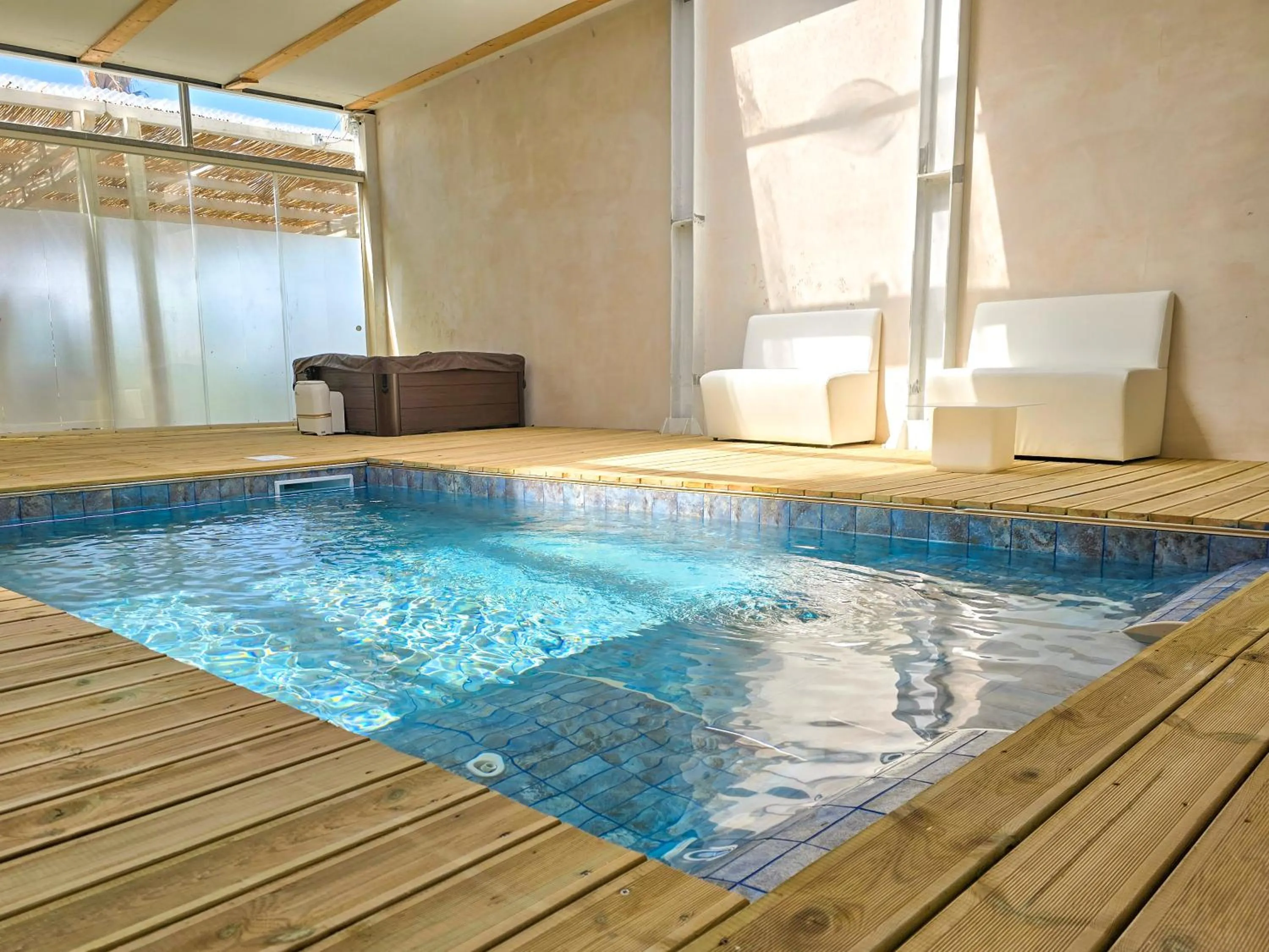 Hot Tub in Hotel Artemide Mare