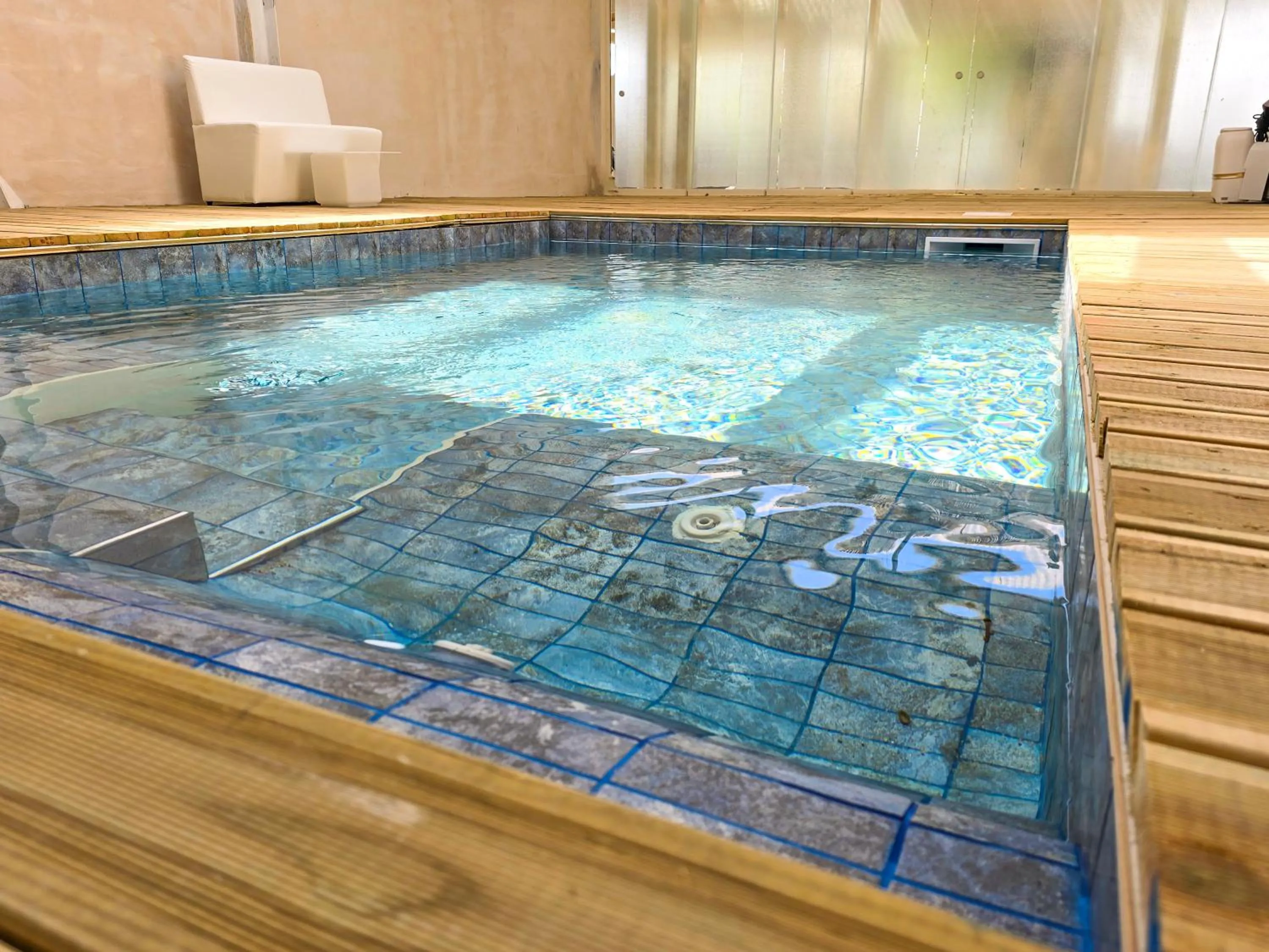 Hot Tub in Hotel Artemide Mare