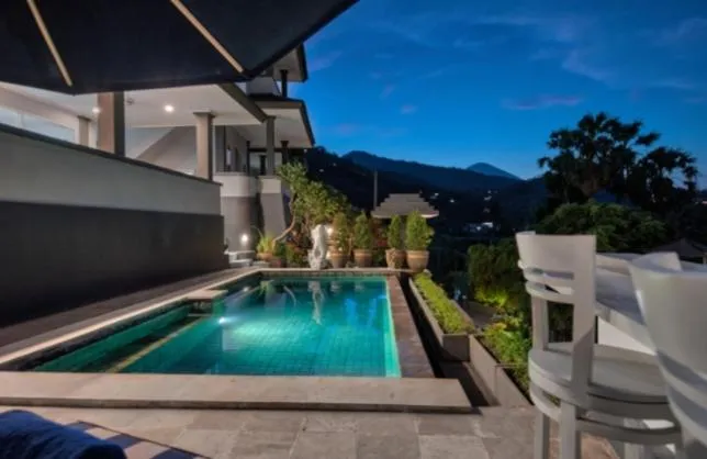 Swimming pool in Bayu Cottages