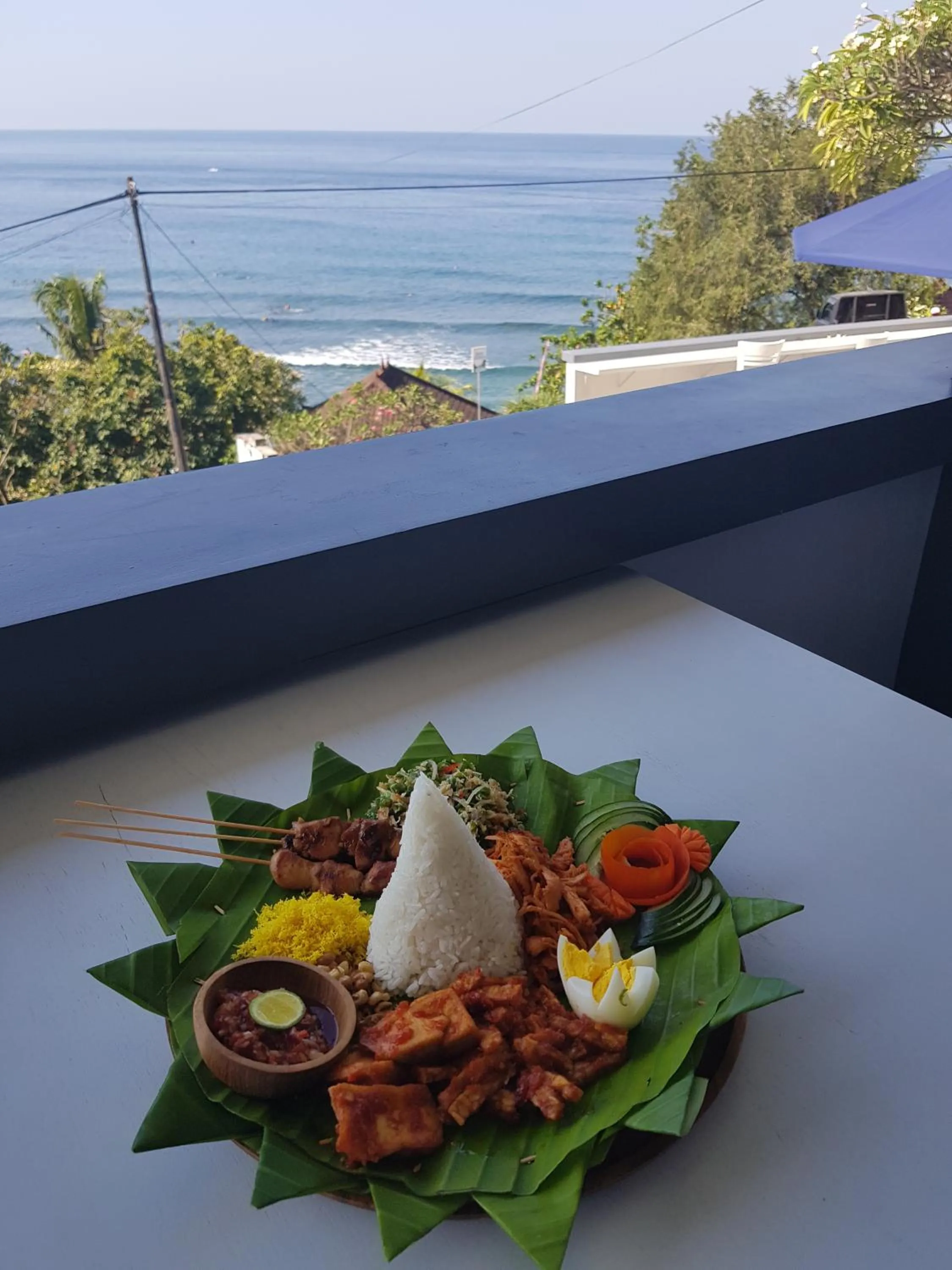 Restaurant/places to eat in Bayu Cottages